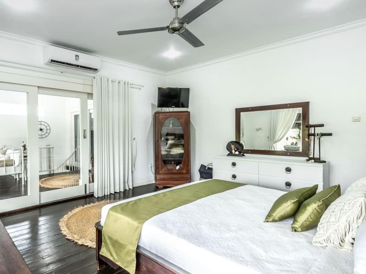 Ahimsa Moon Villa Seminyak view 3
