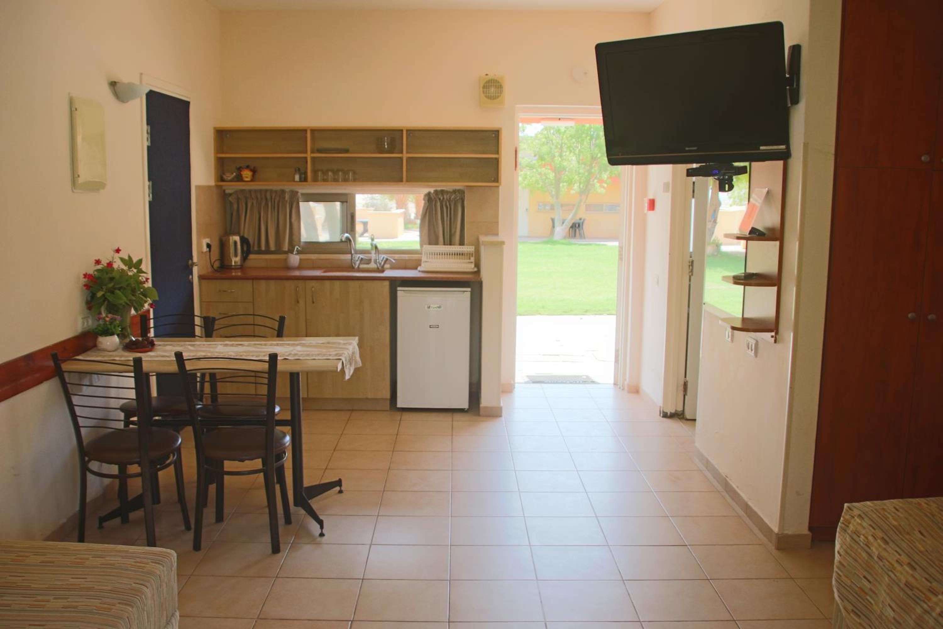 Photo 40