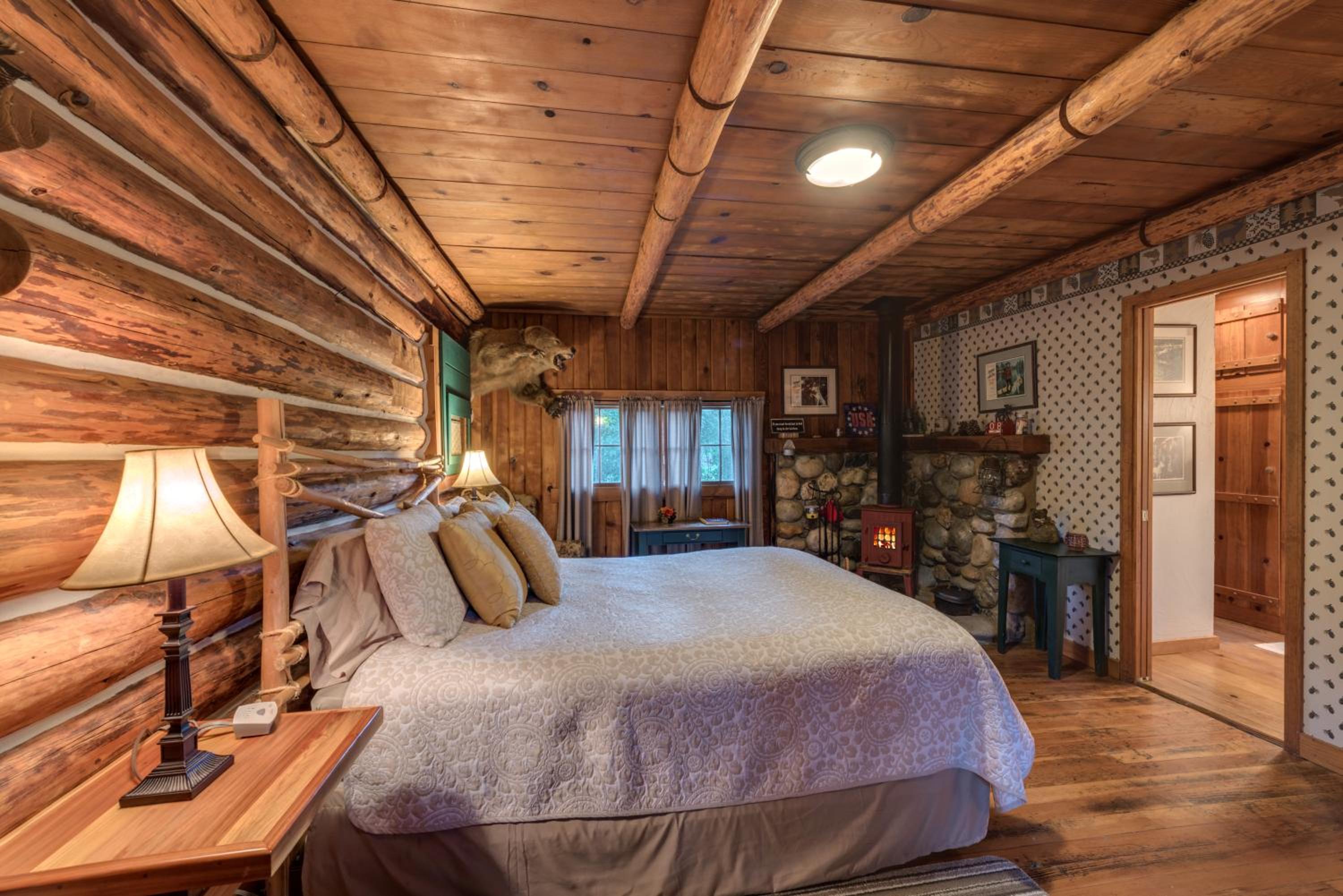 The Davies Family Inn view 5