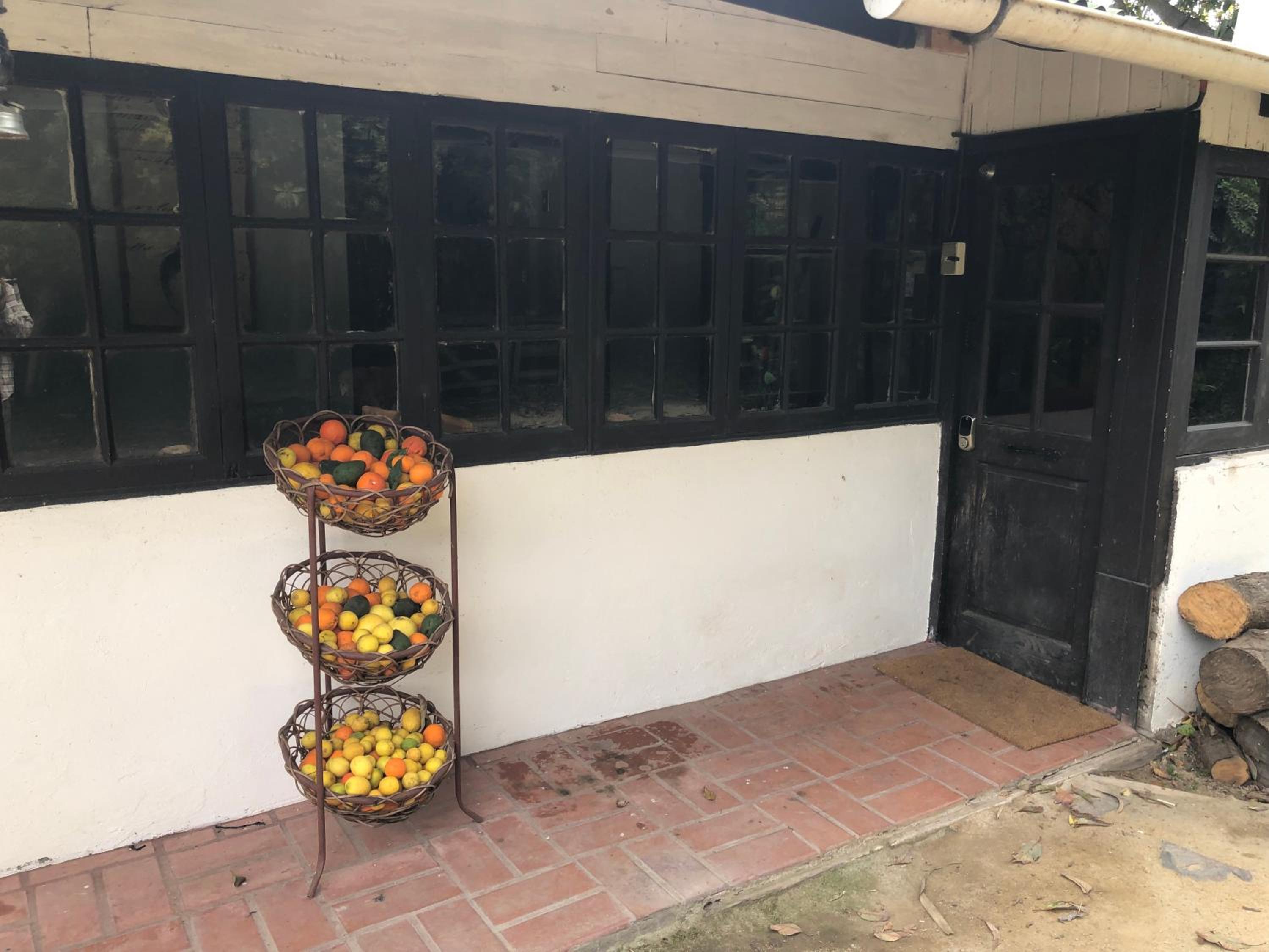 The White House by Casona Lo Aguirre - El Monte RM