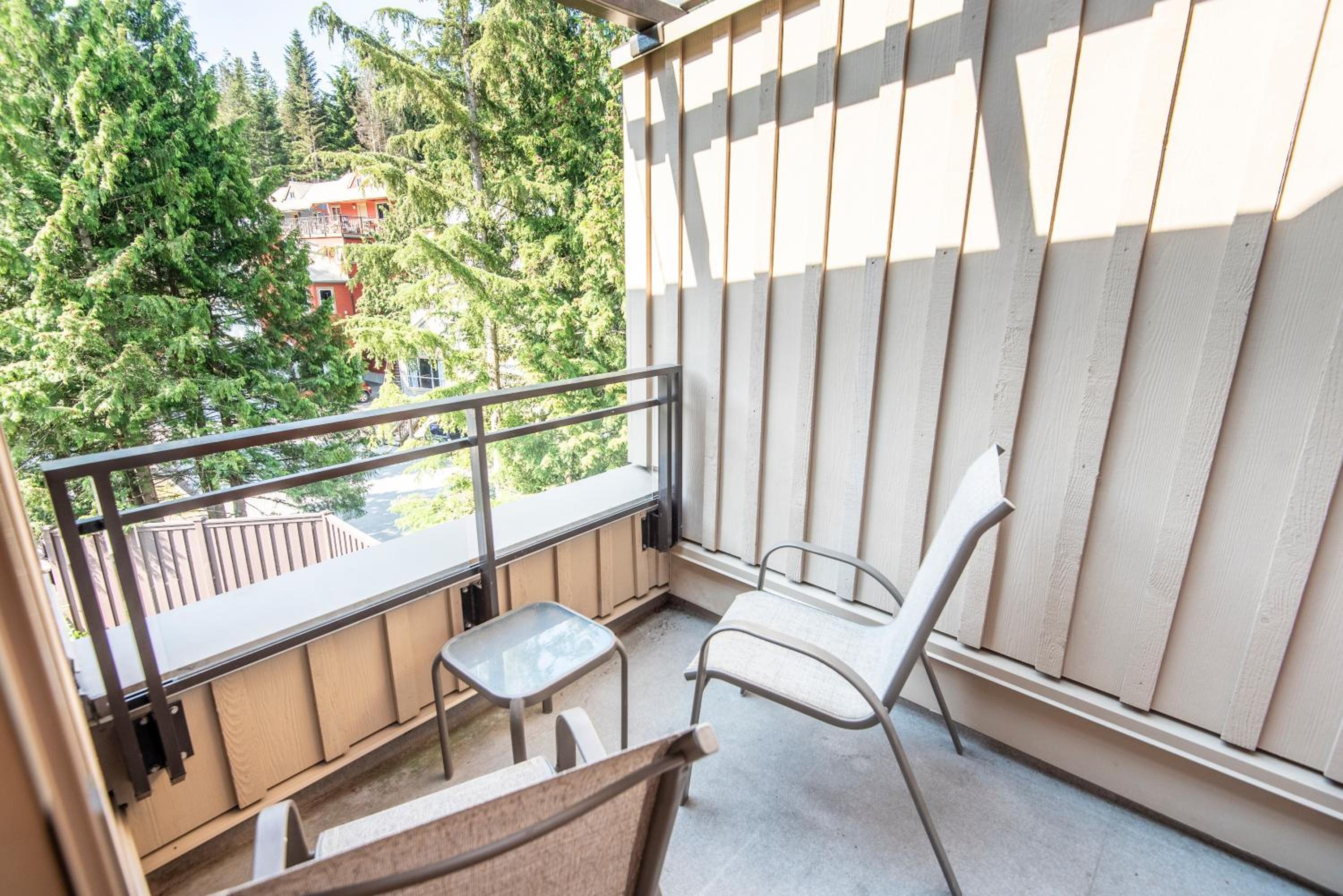 Lake Placid Lodge by Whiski Jack - Image 4