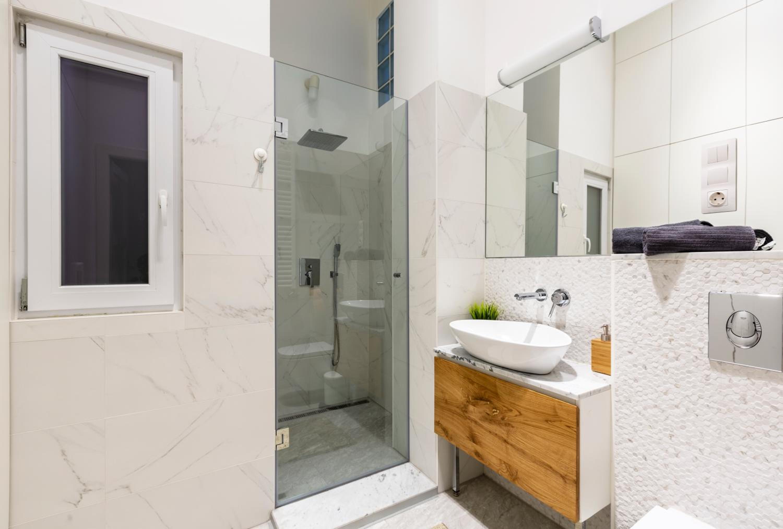 Exclusive Downtown Bella Home view 5