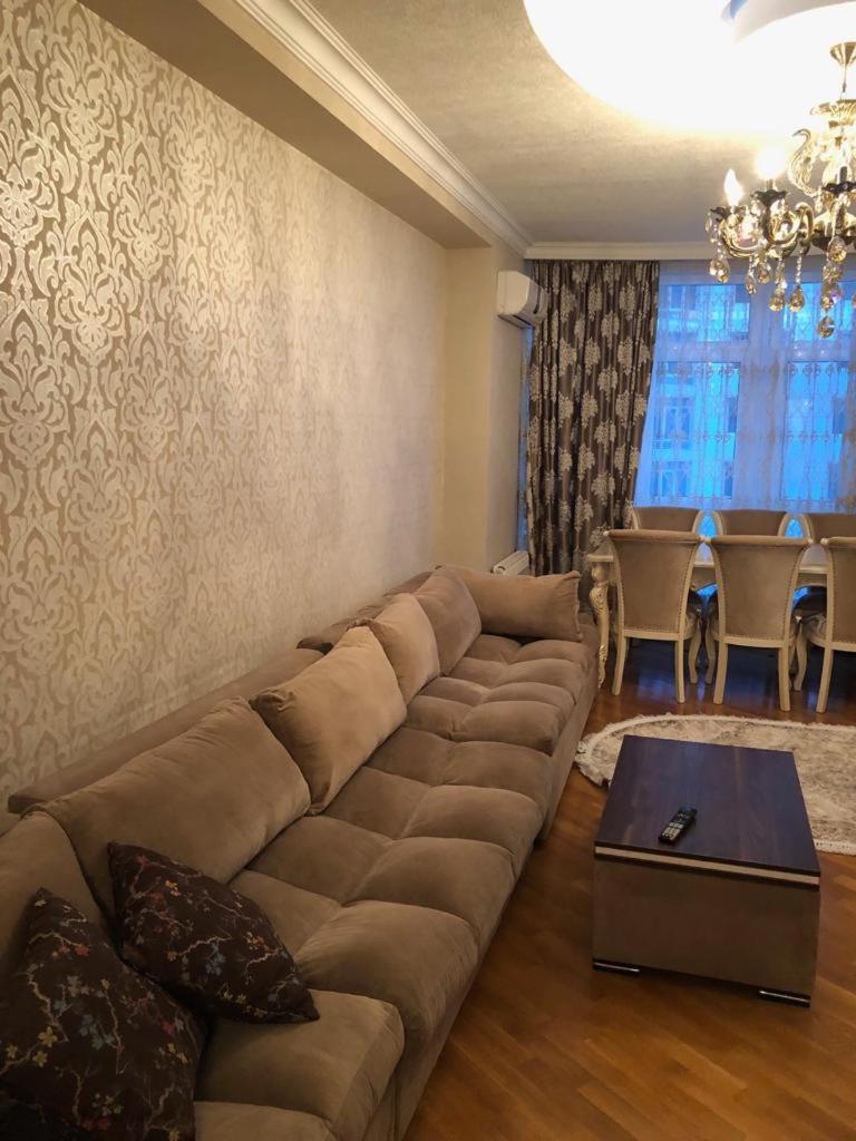 For our friends Center 2 bedrooms
