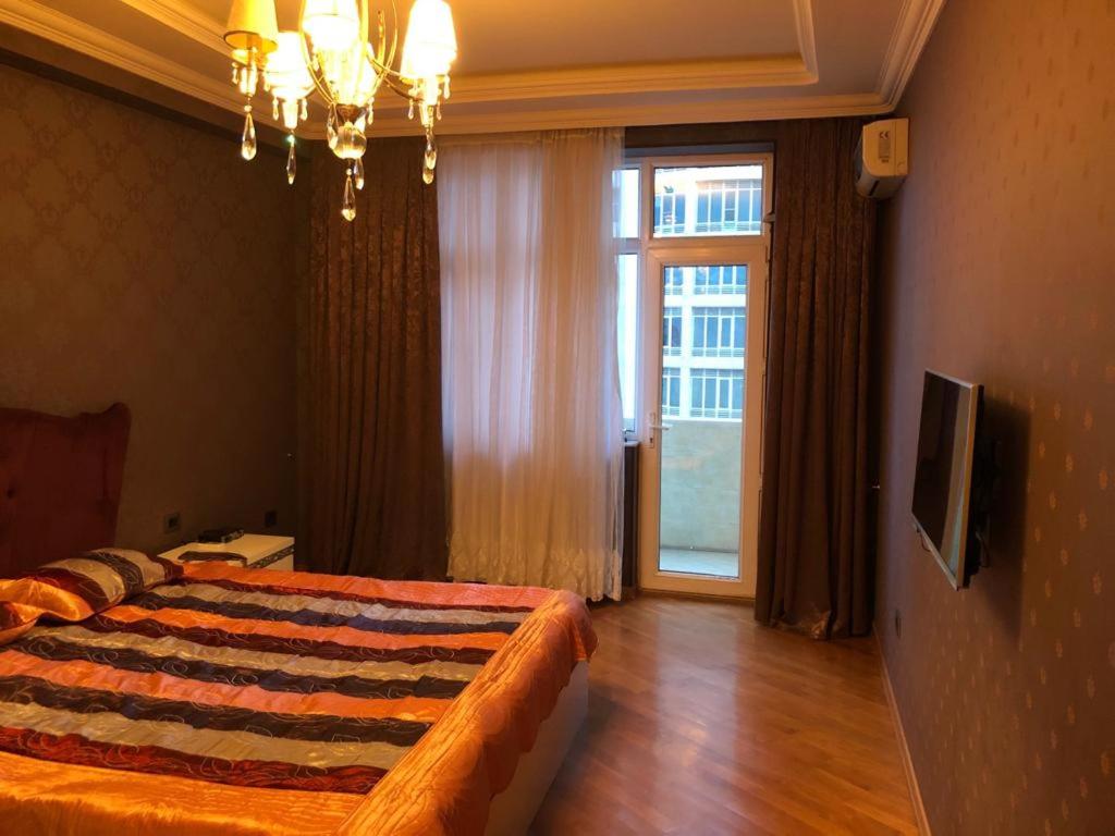 For our friends Center 2 bedrooms