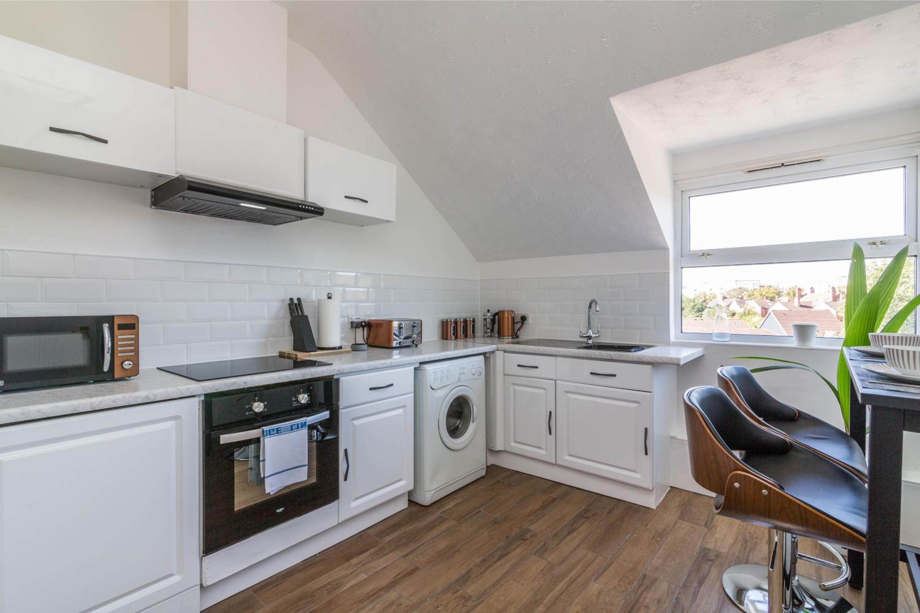 West Bridgford Classy 2bed Flat view 3