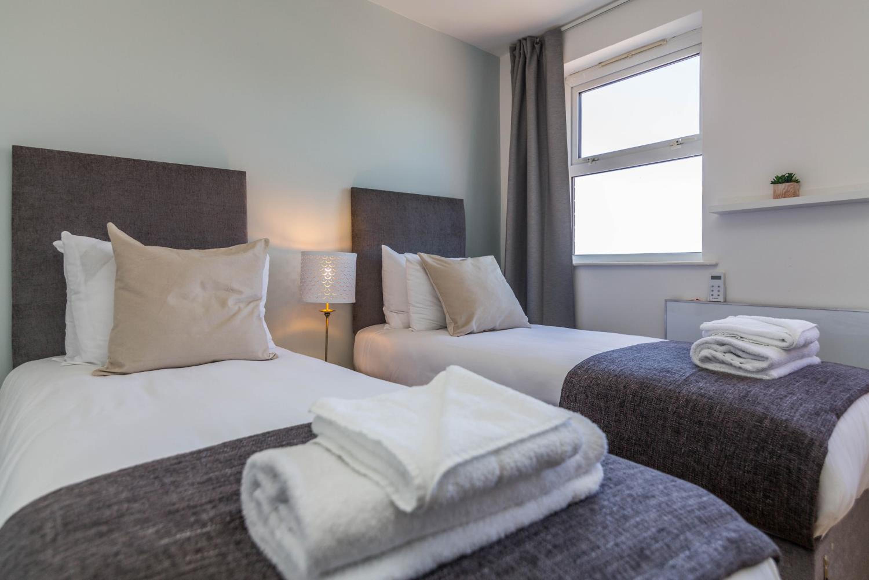 West Bridgford Classy 2bed Flat view 2