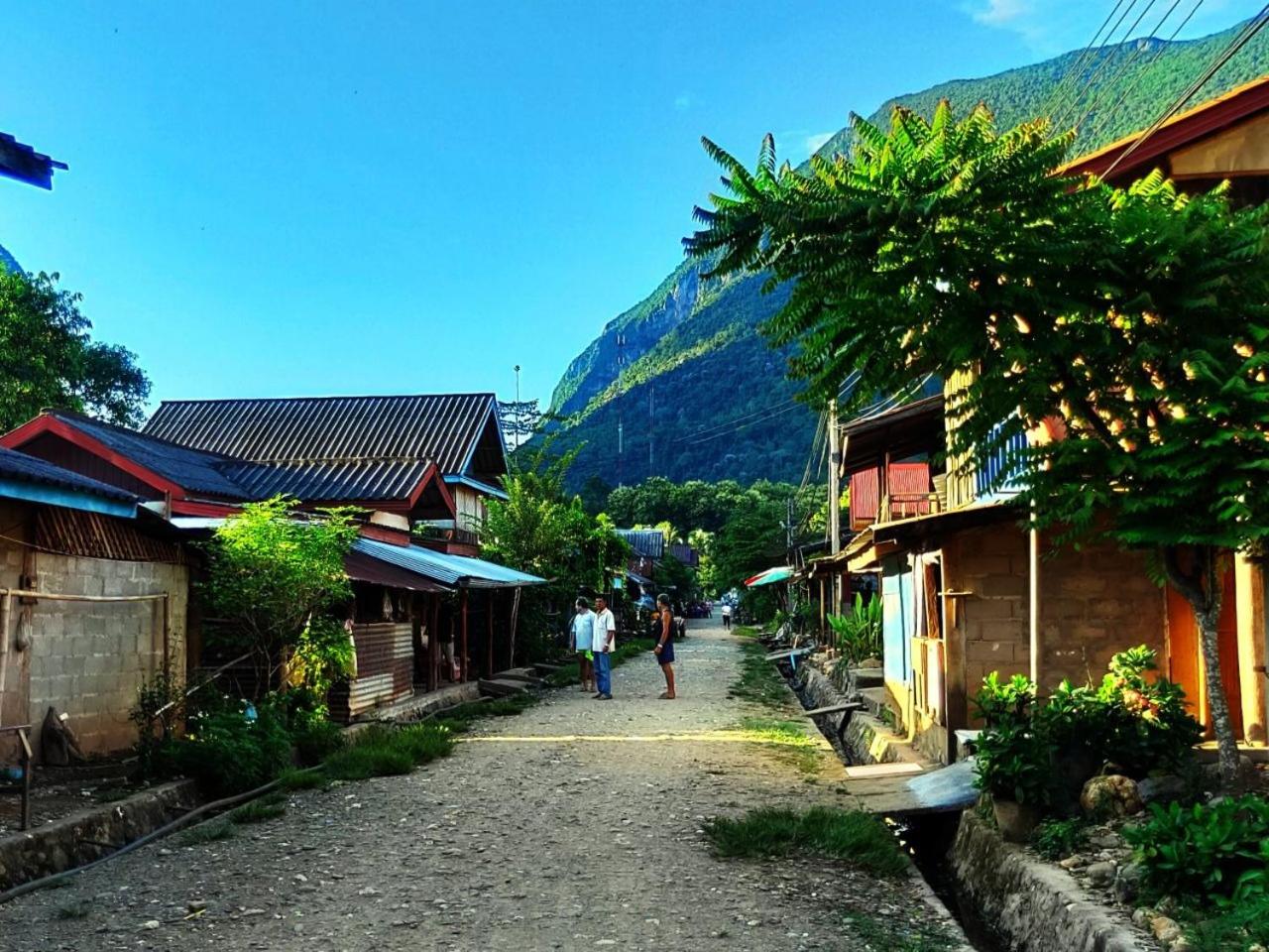 Riverview Bungalows & GH