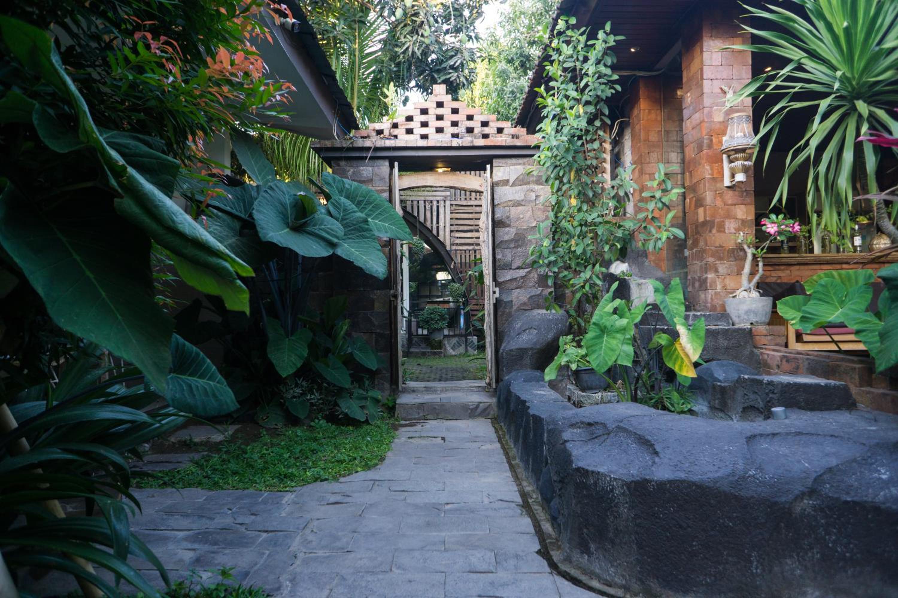 Photo 43