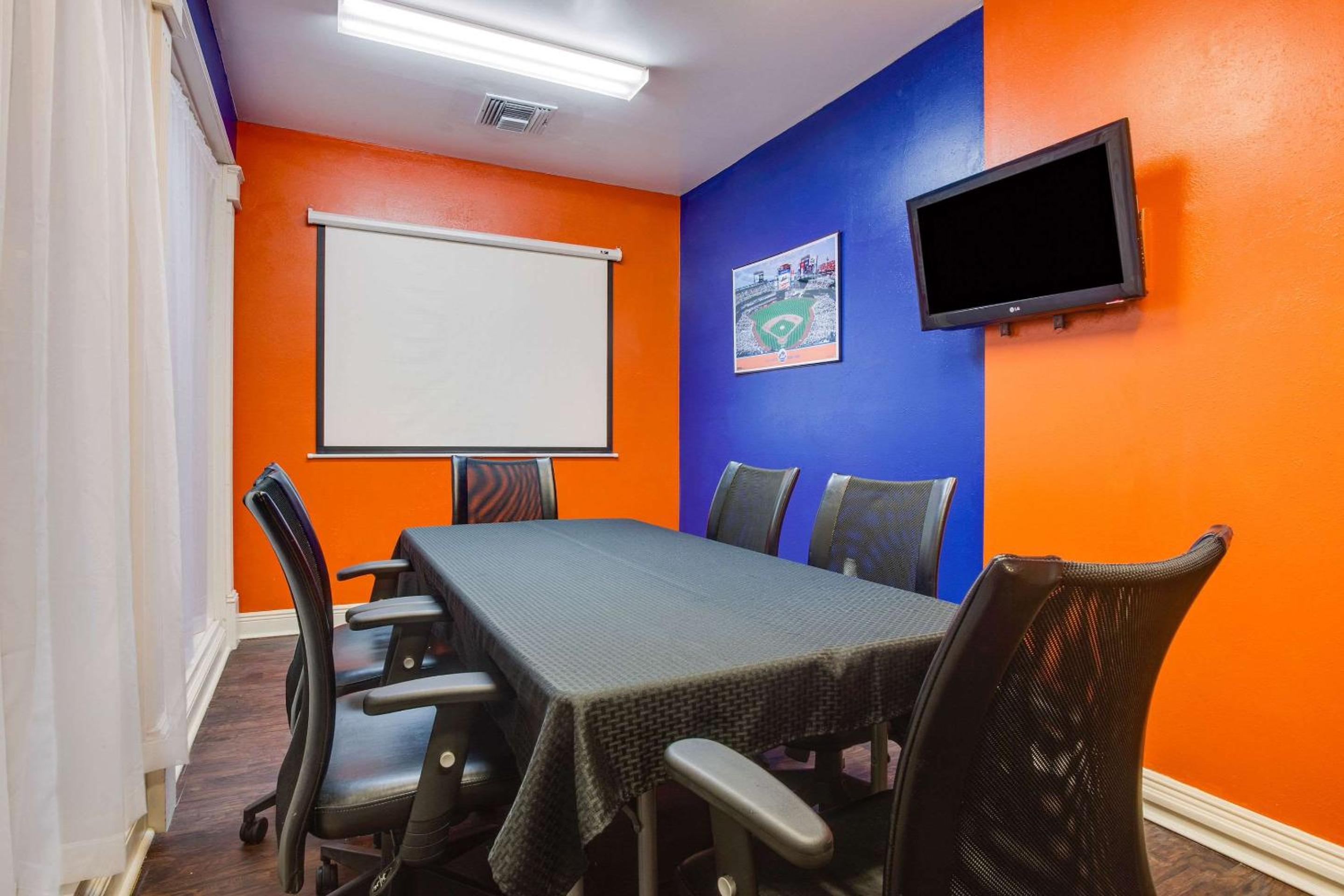 West Palm Beach Vacations - MainStay Suites at PGA Village - Property Image 10