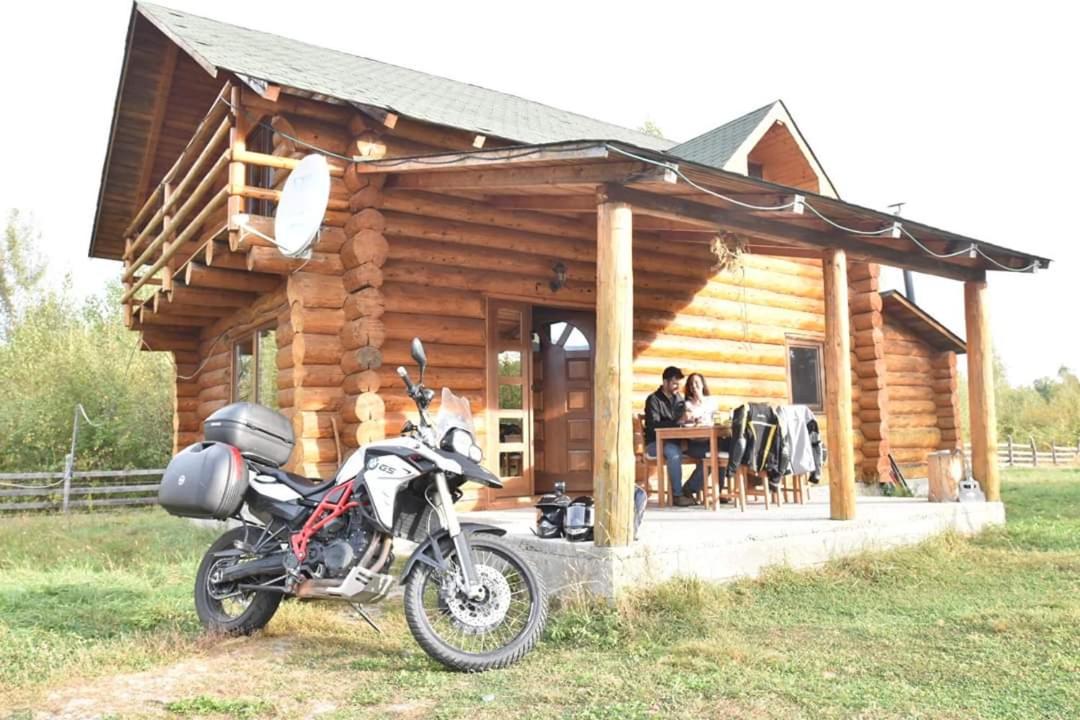 Photo 8
