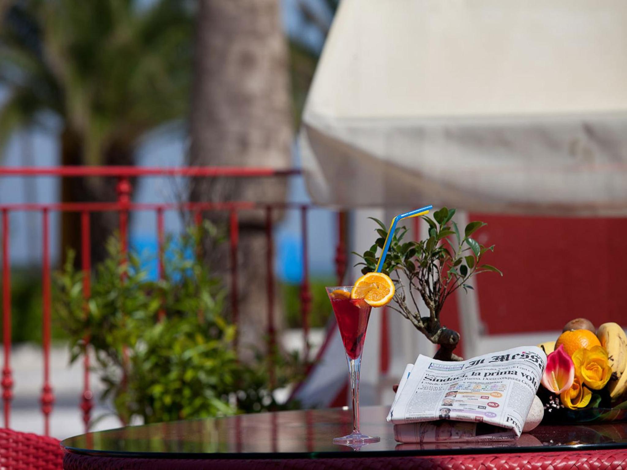 Hotel Ambassador