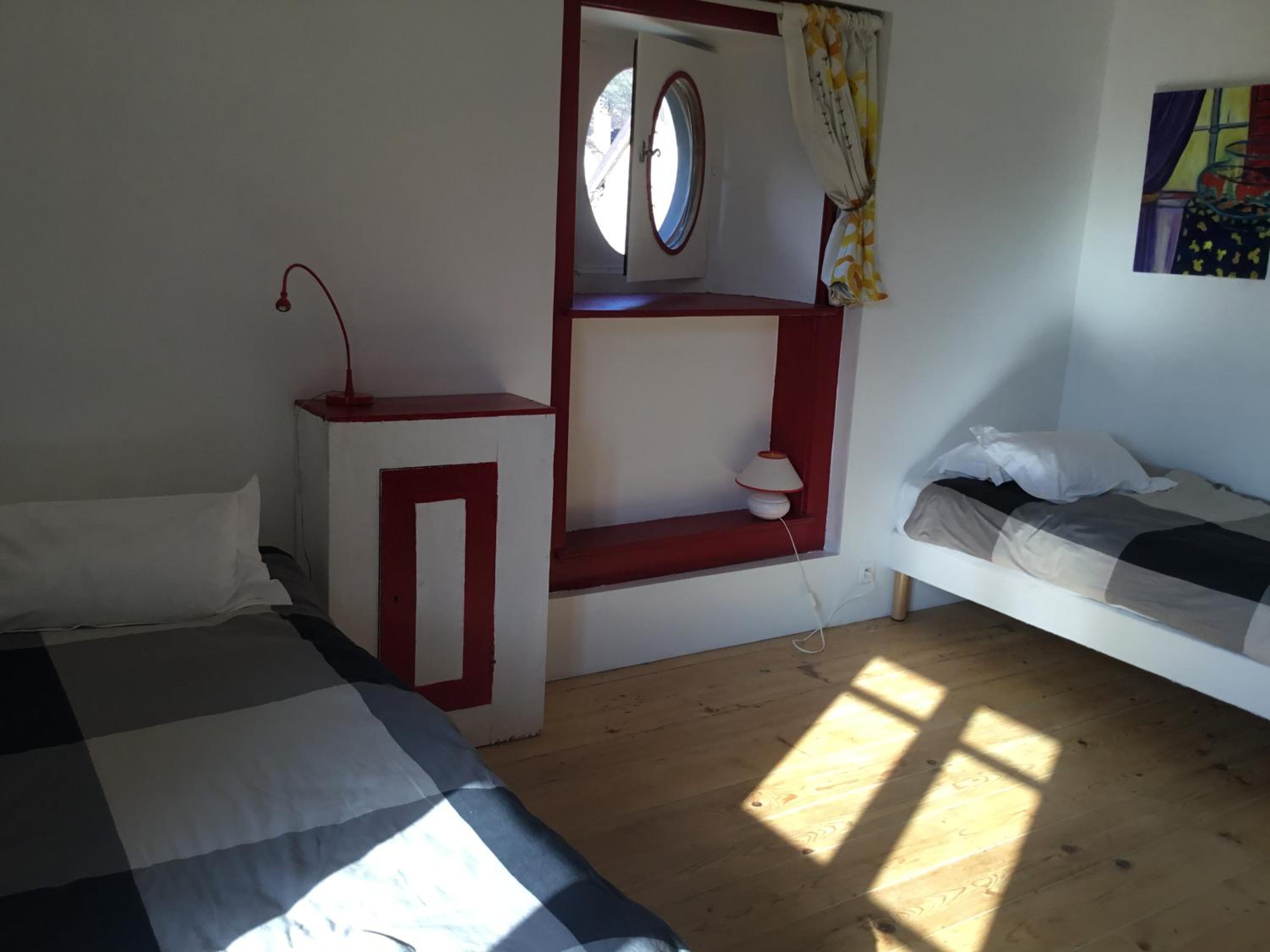 Photo 48