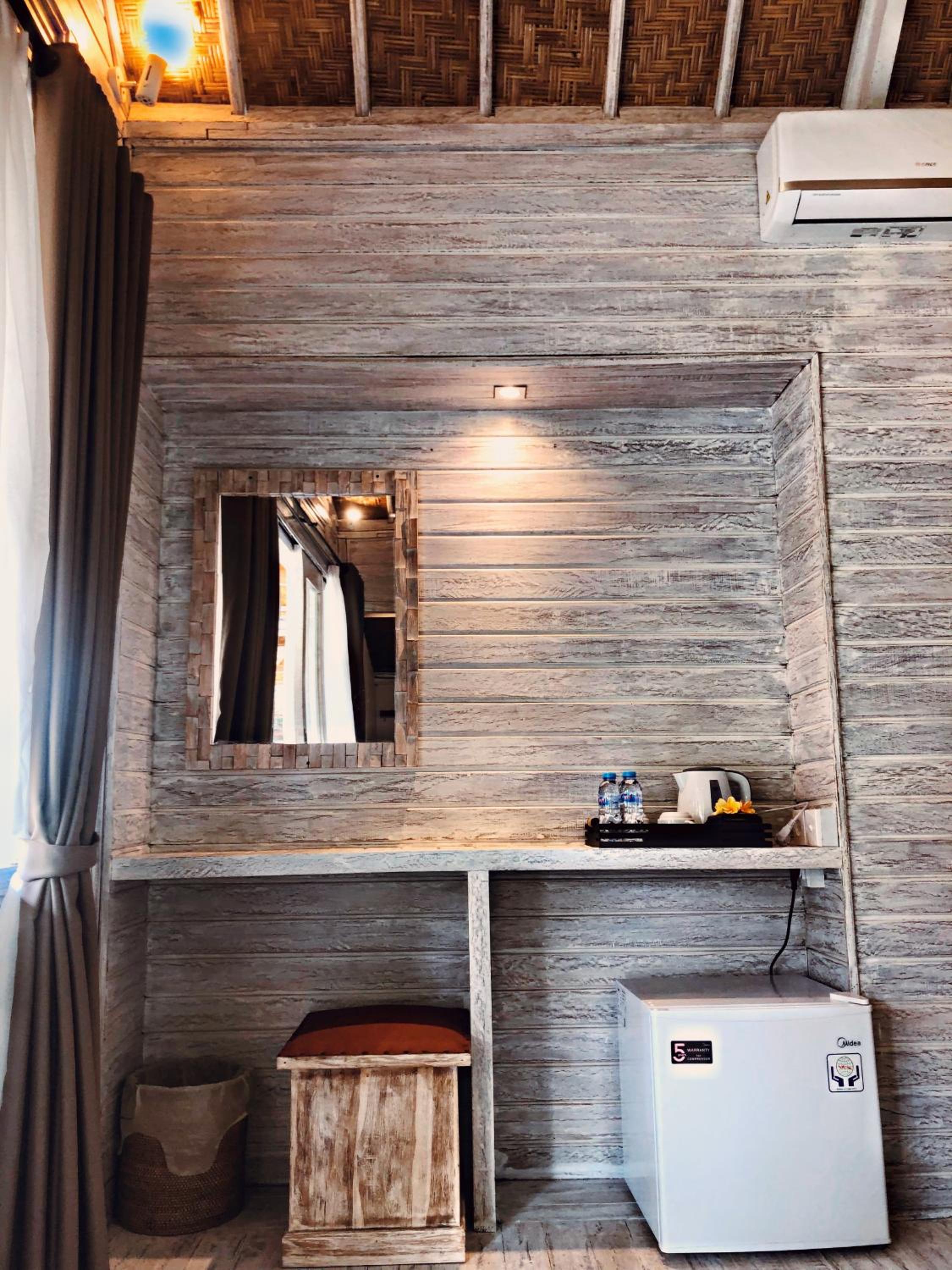 Photo 64
