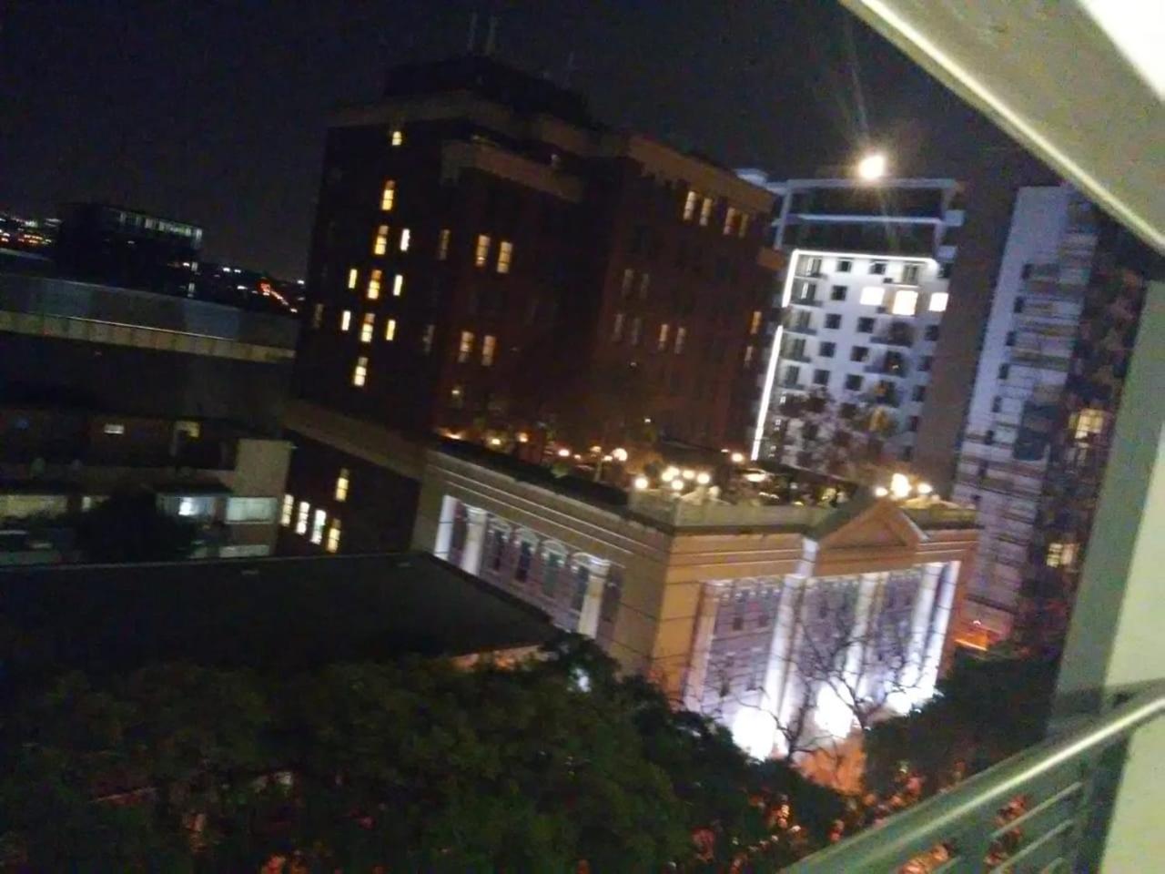 Luxury Stay Rosebank Johannesburg