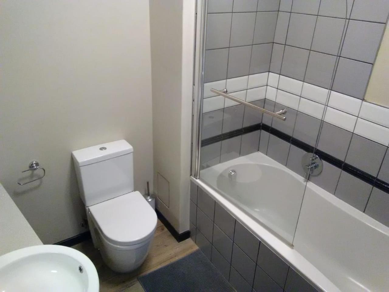 Luxury Stay Rosebank Johannesburg