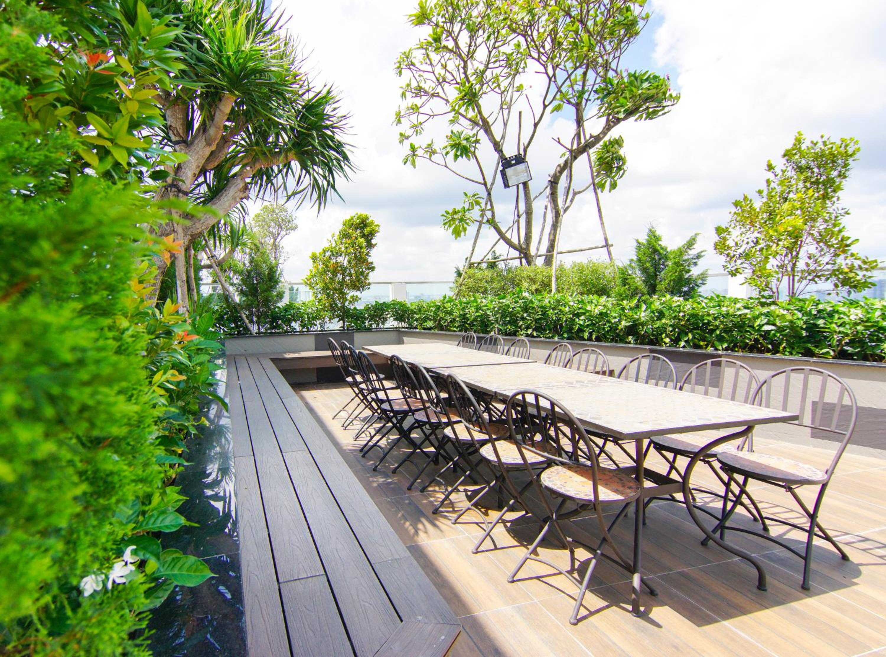 SAI GON HOME PARTY STUDIO-FREE POOL AND GYM AT CITY CENTER