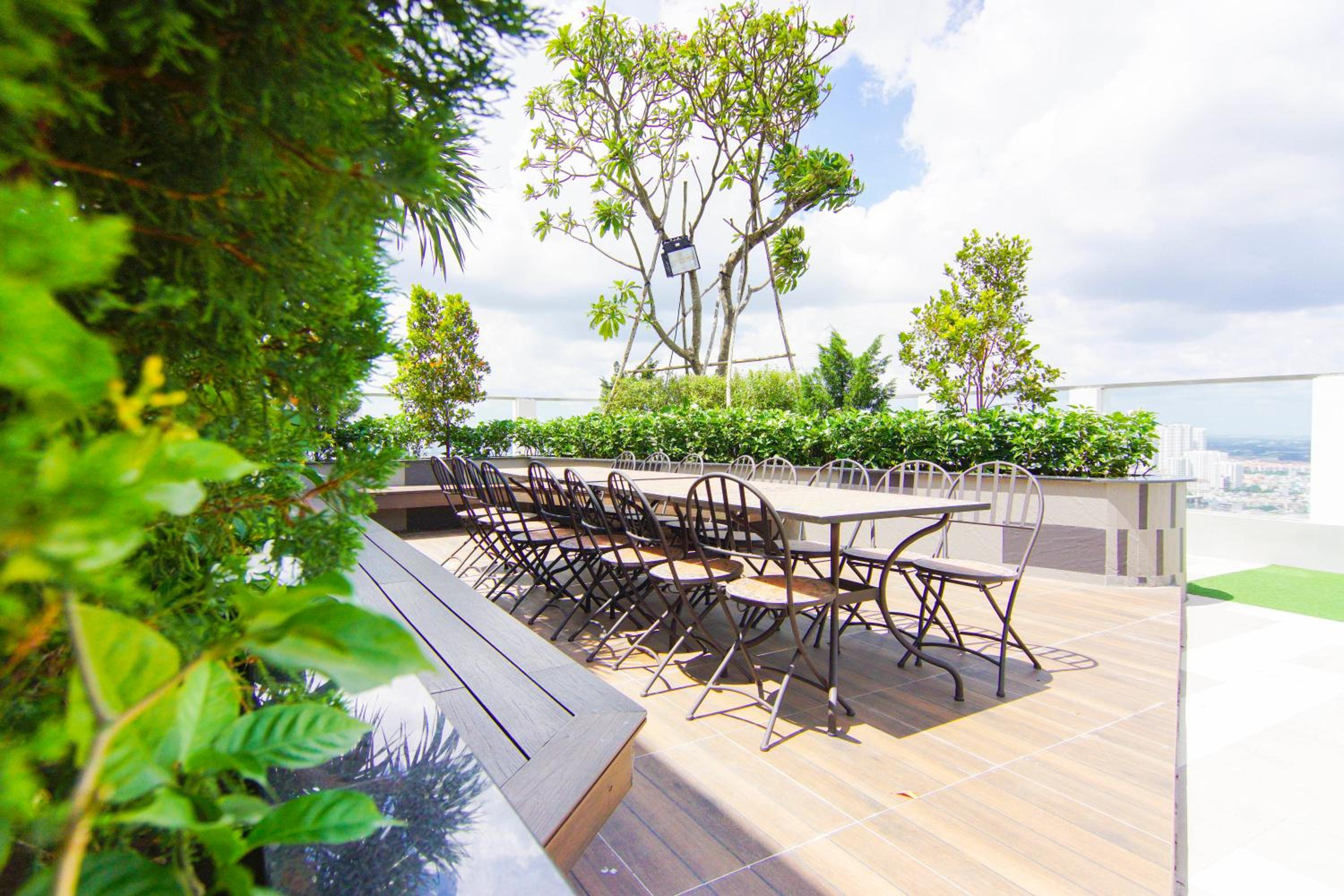 SAI GON HOME PARTY STUDIO-FREE POOL AND GYM AT CITY CENTER