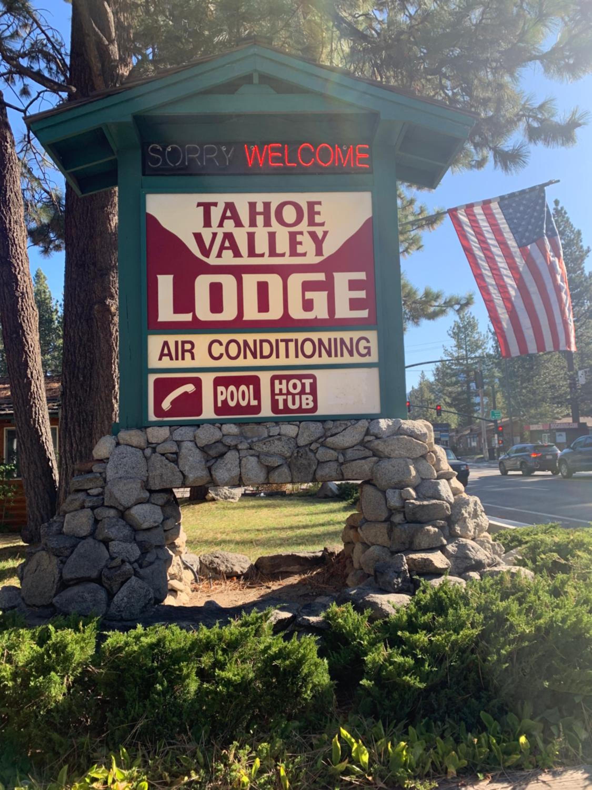 Tahoe Valley Lodge