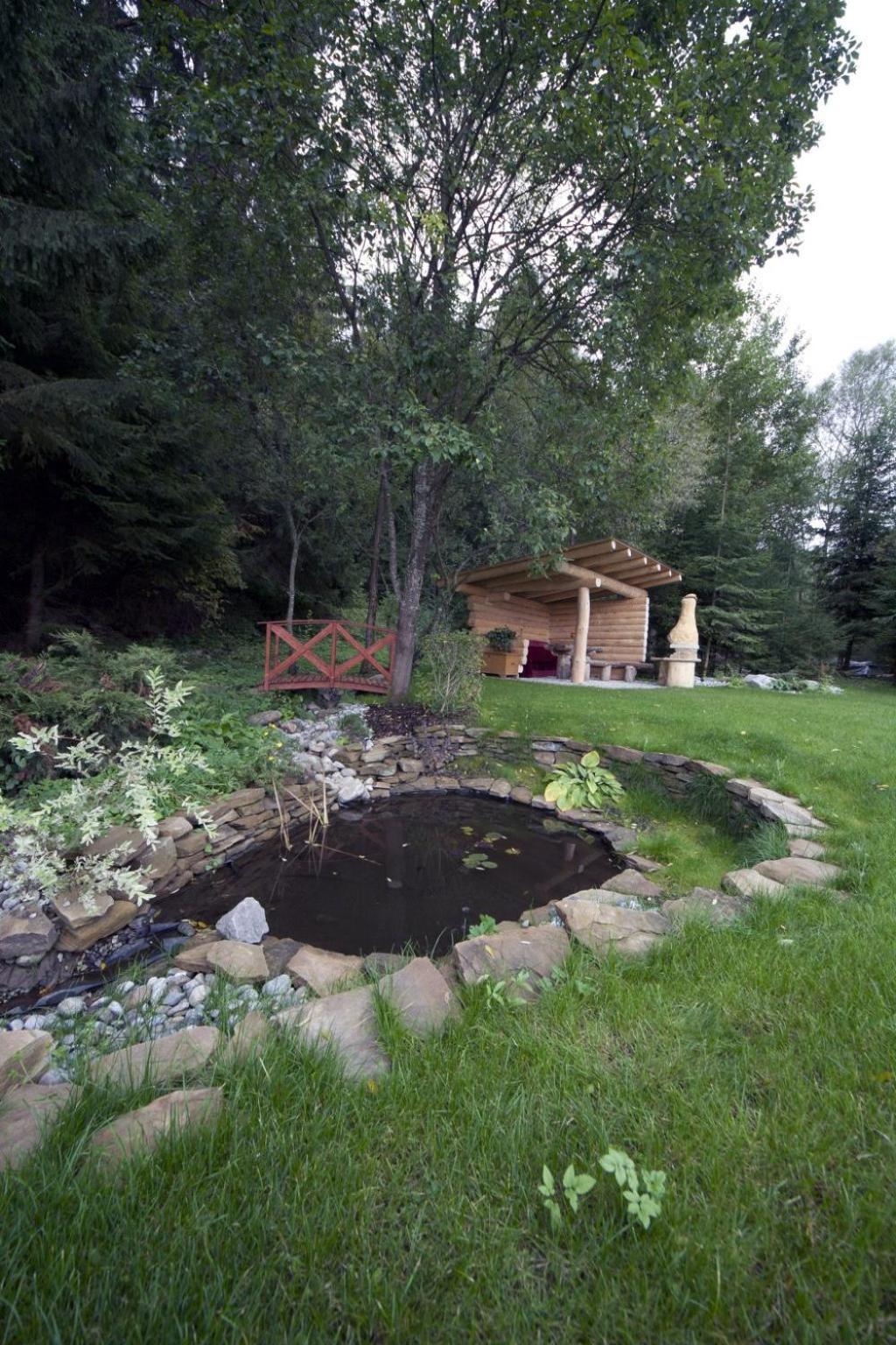 Photo 10