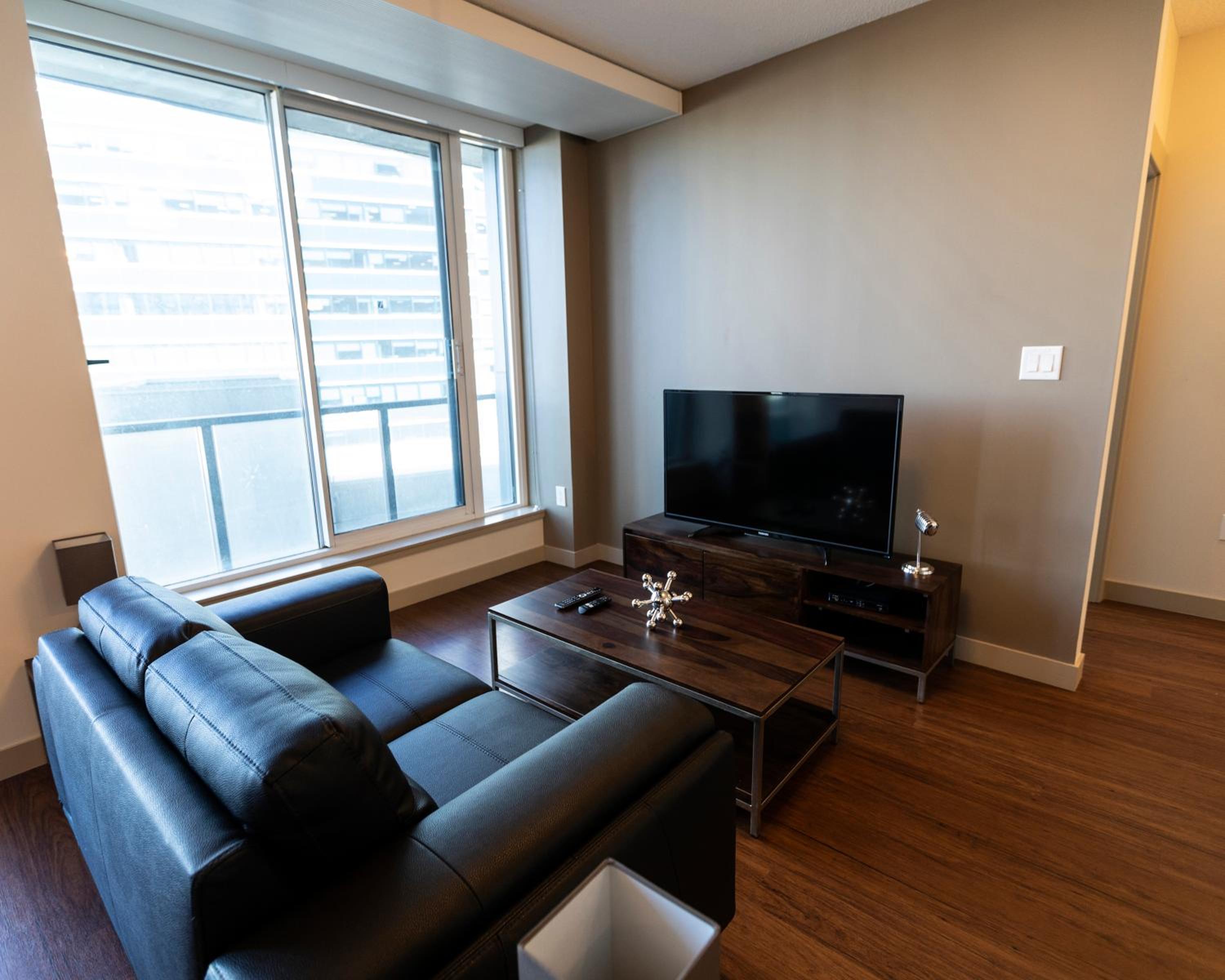 Mayfair Luxe Suites Premium by Corporate Stays