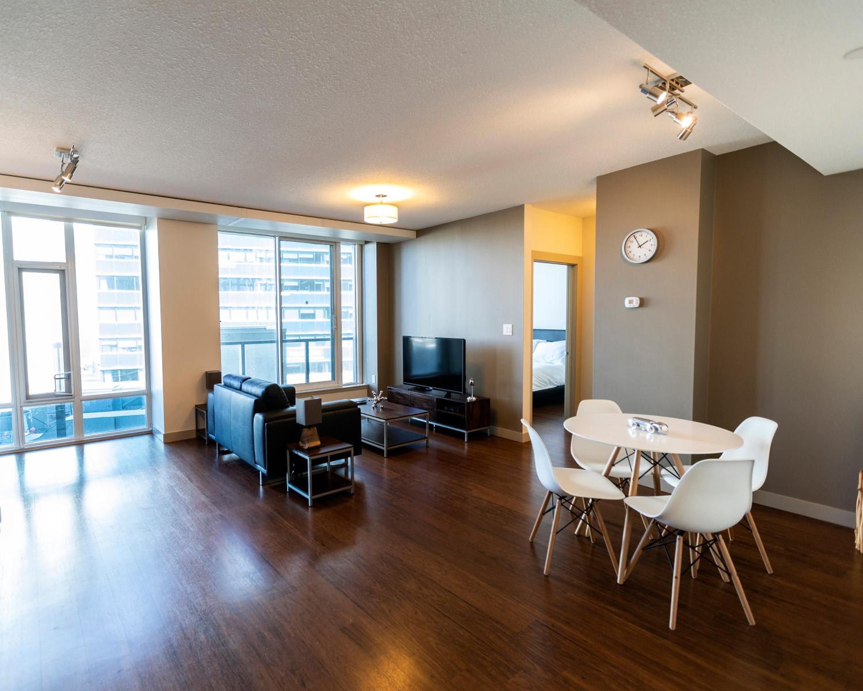 Mayfair Luxe Suites Premium by Corporate Stays