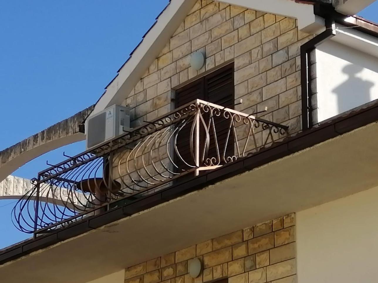 Maribela Apartments