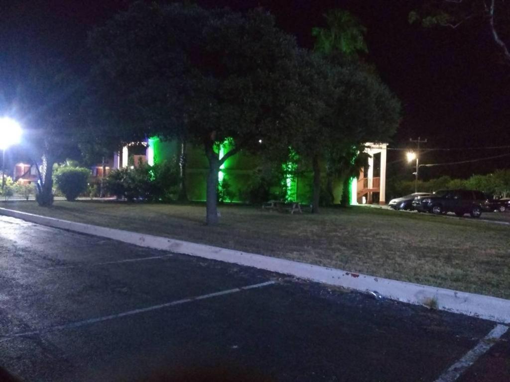 Knights Inn San Antonio near Frost Bank Center, Kuva 32