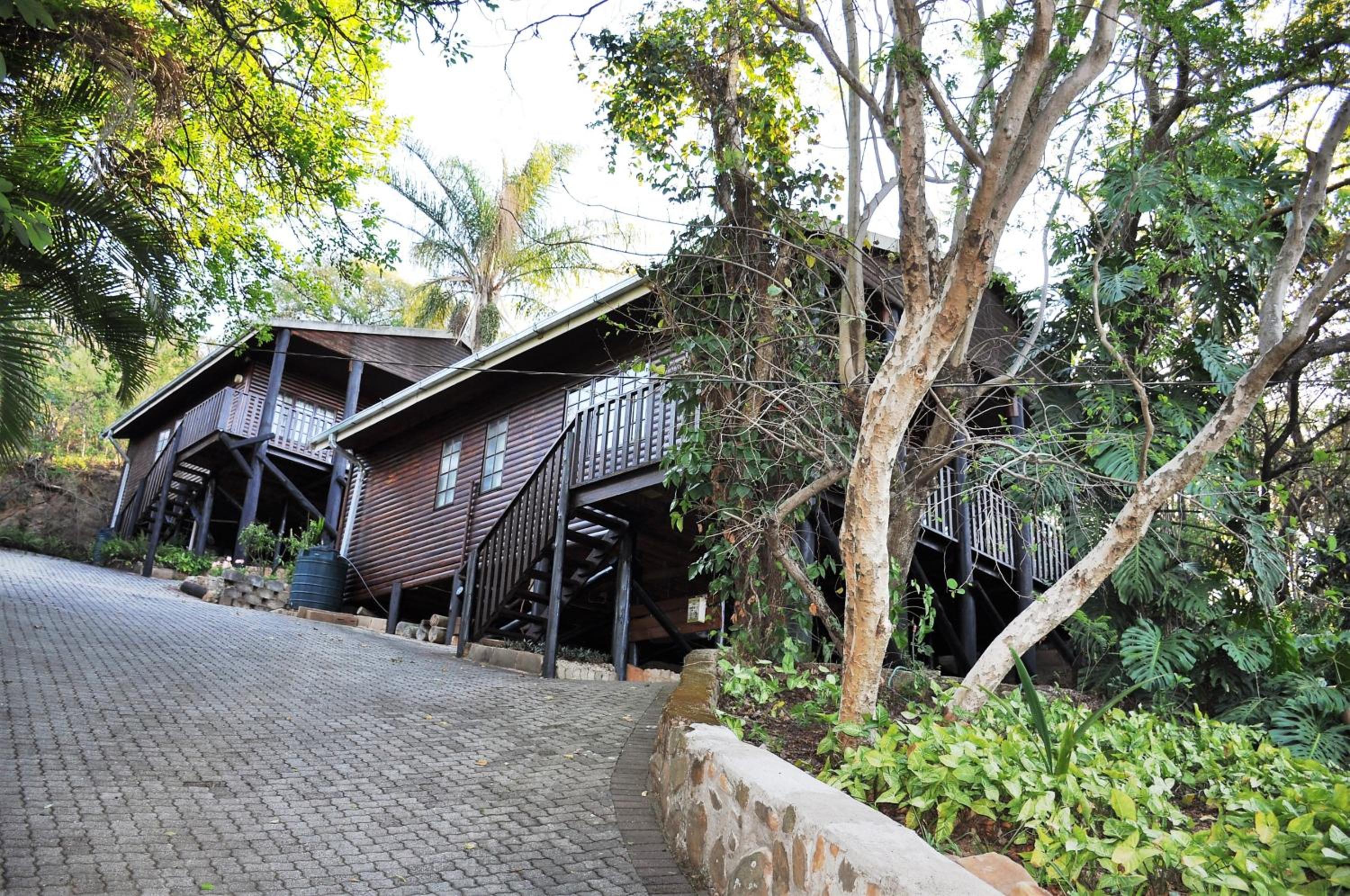 Hazyview Vacations - Viewpoint Lodge  Safari Tours - Property Image 1