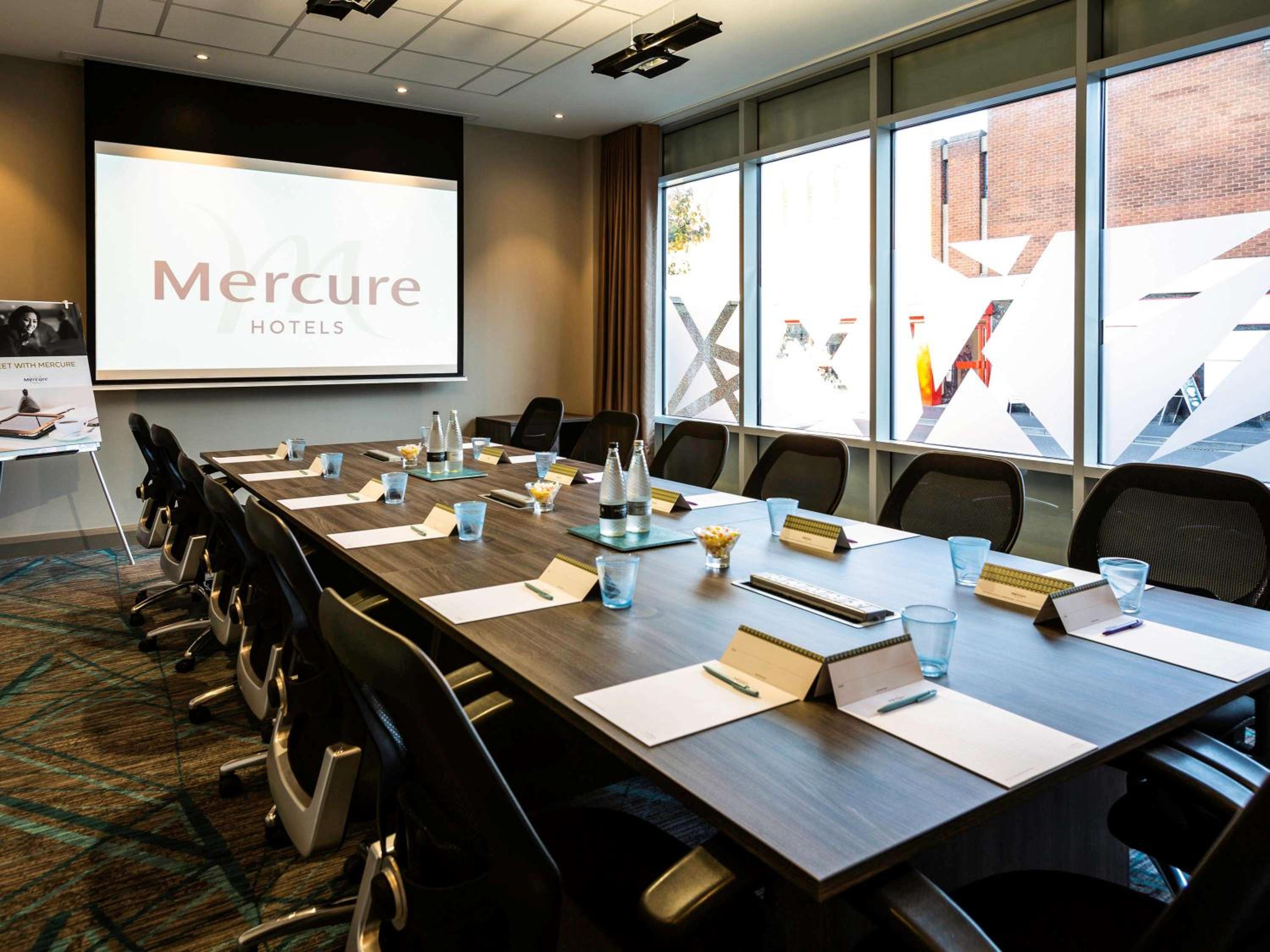 Bridgwater Vacations - Mercure Bridgwater - Property Image 1