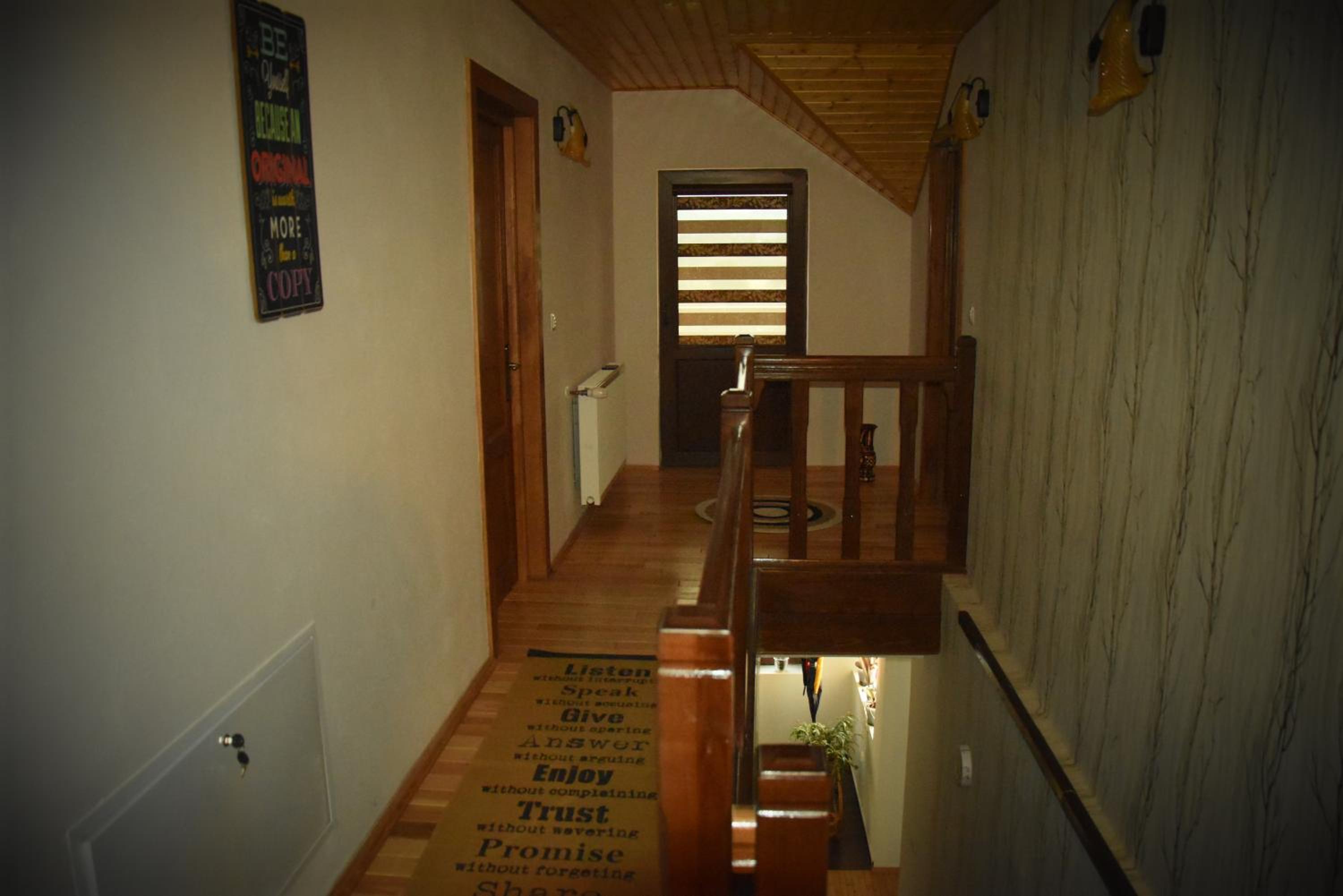 Photo 39