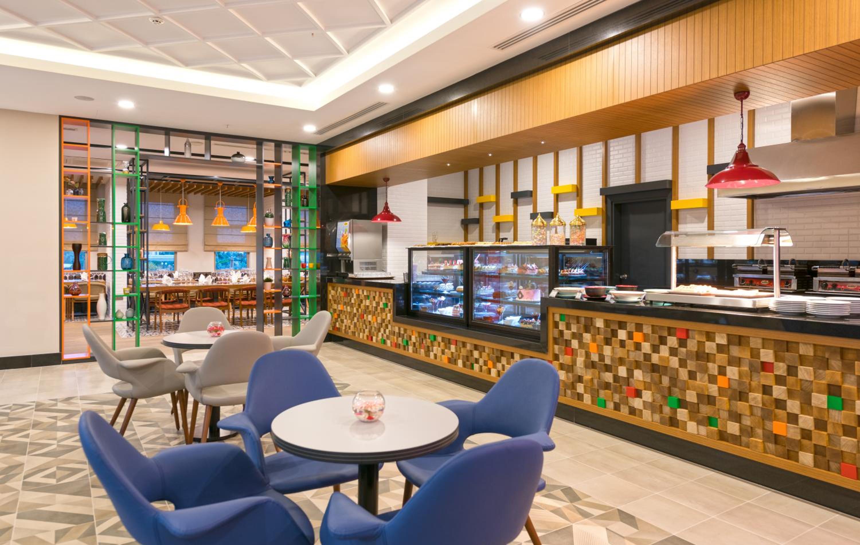 Novum Garden Side Hotel
