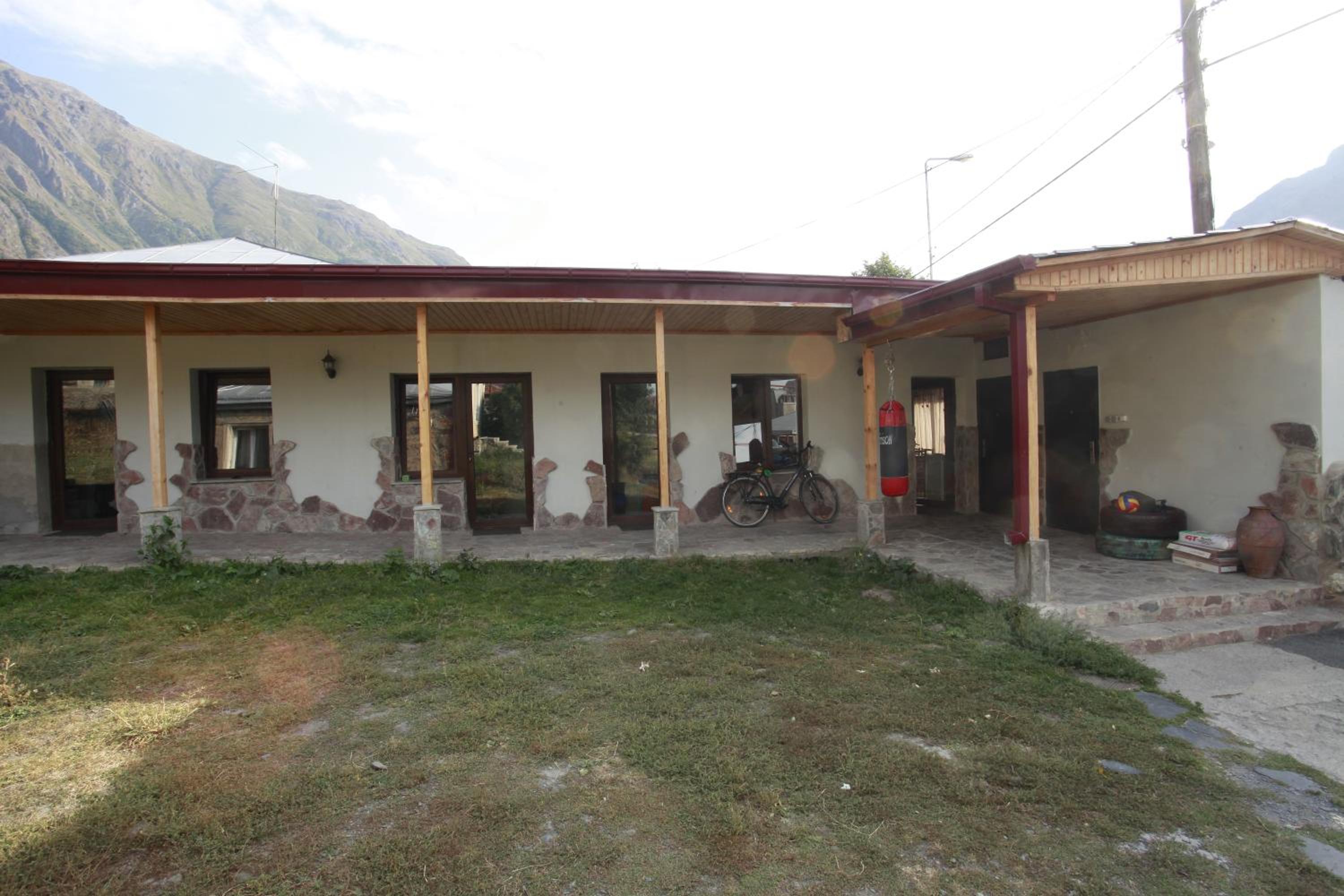 Vaso-Levani House view 5