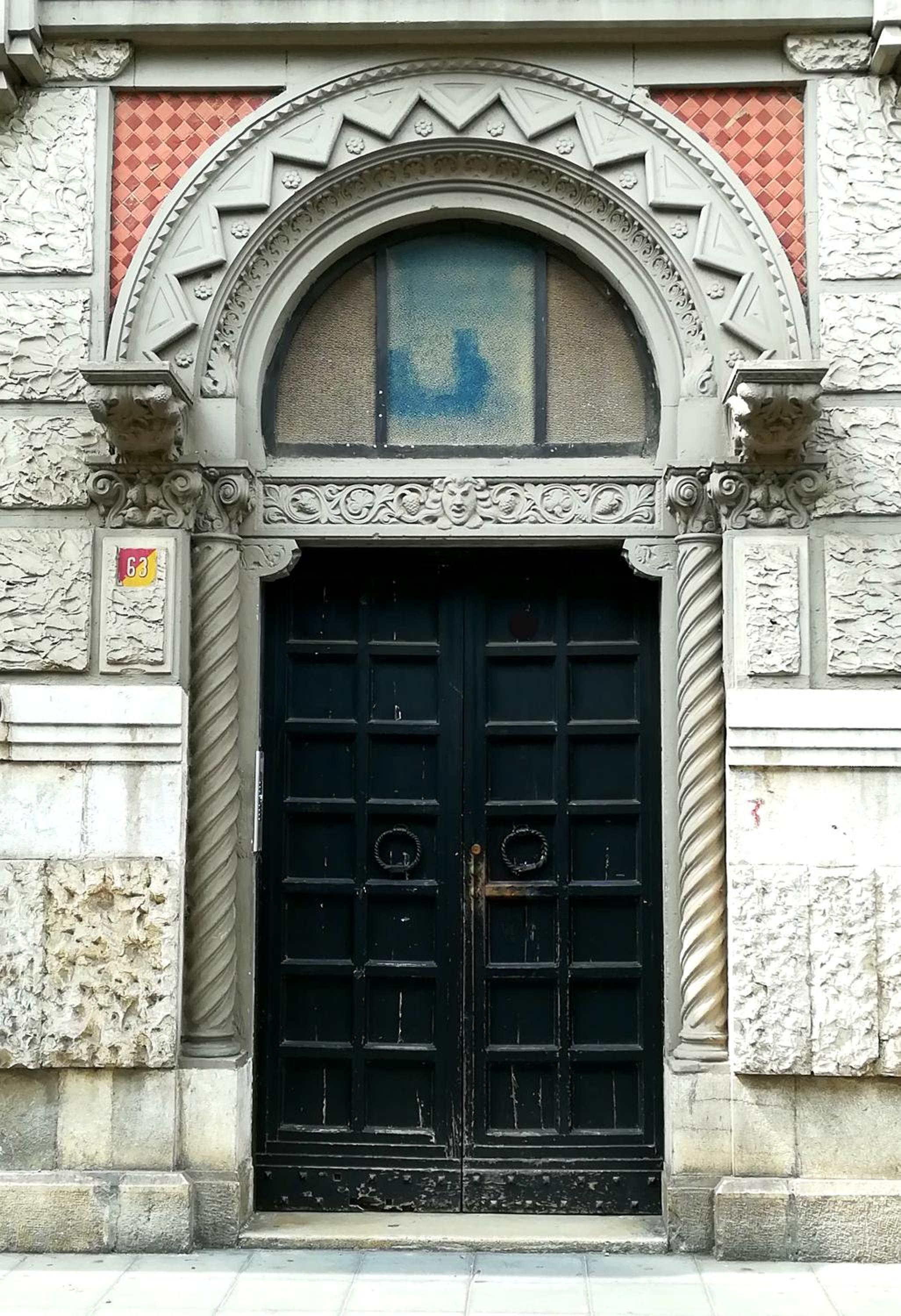 Photo 33
