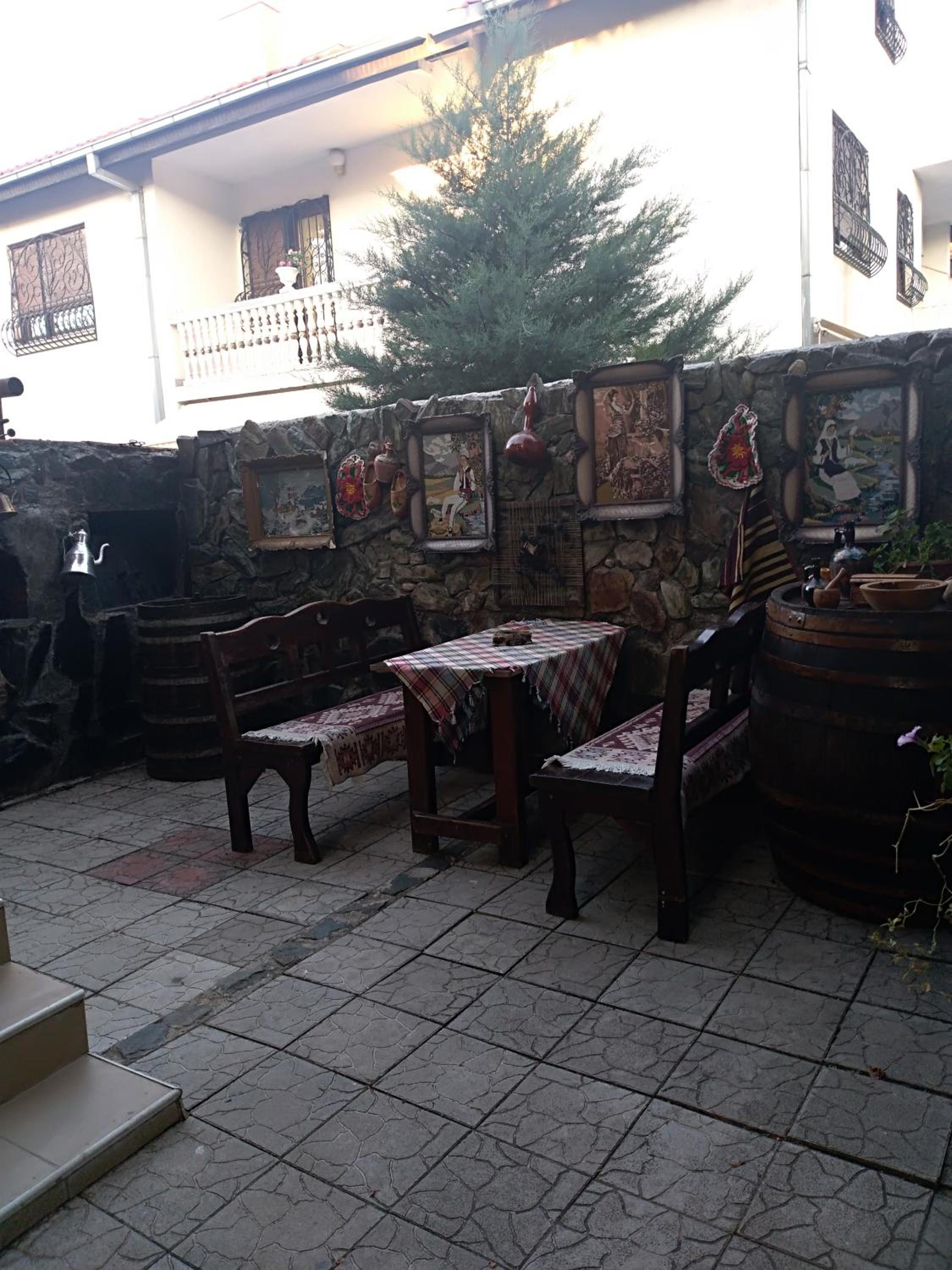 Photo 46