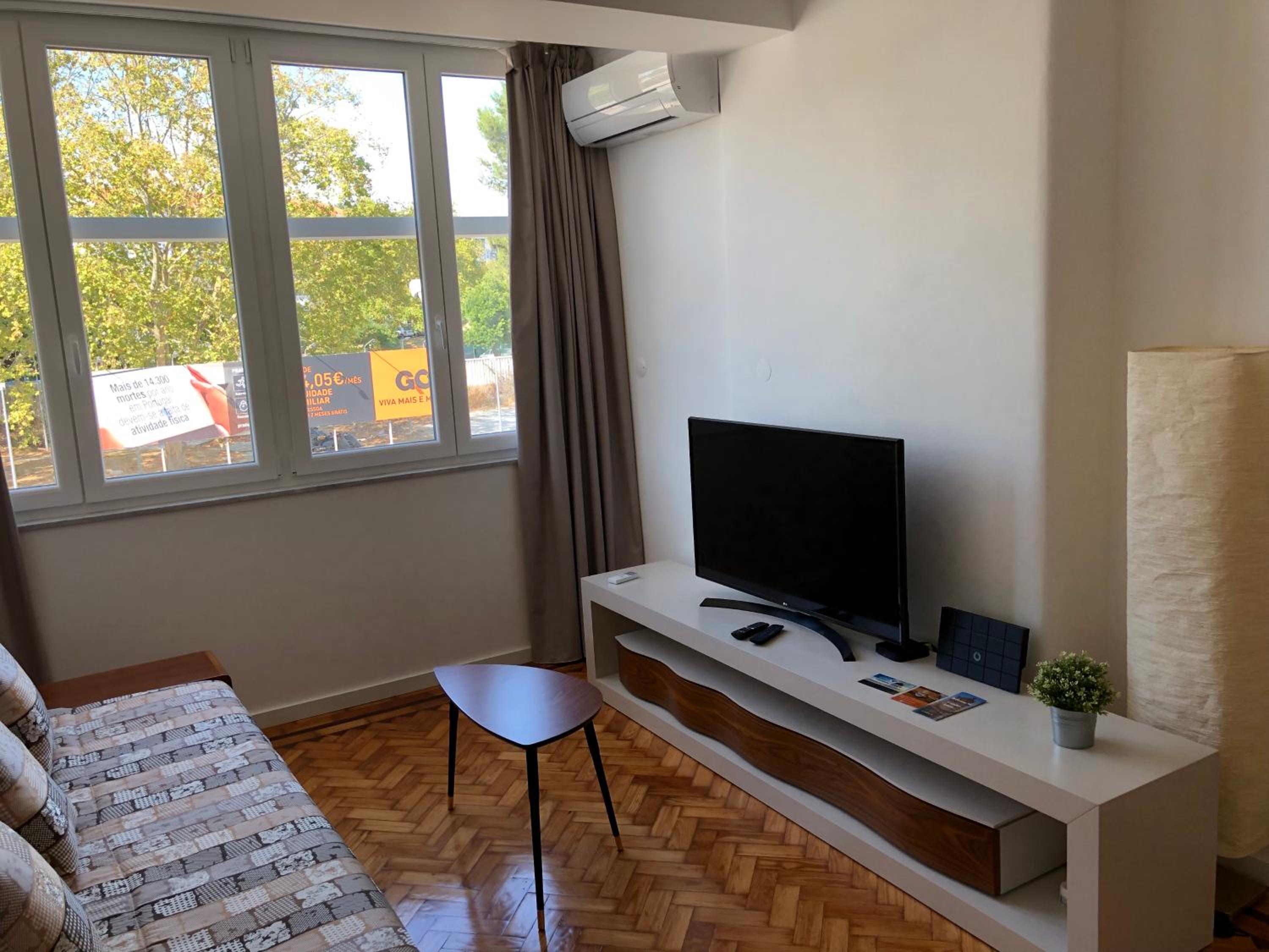 Martas Lisbon Apartment view 4
