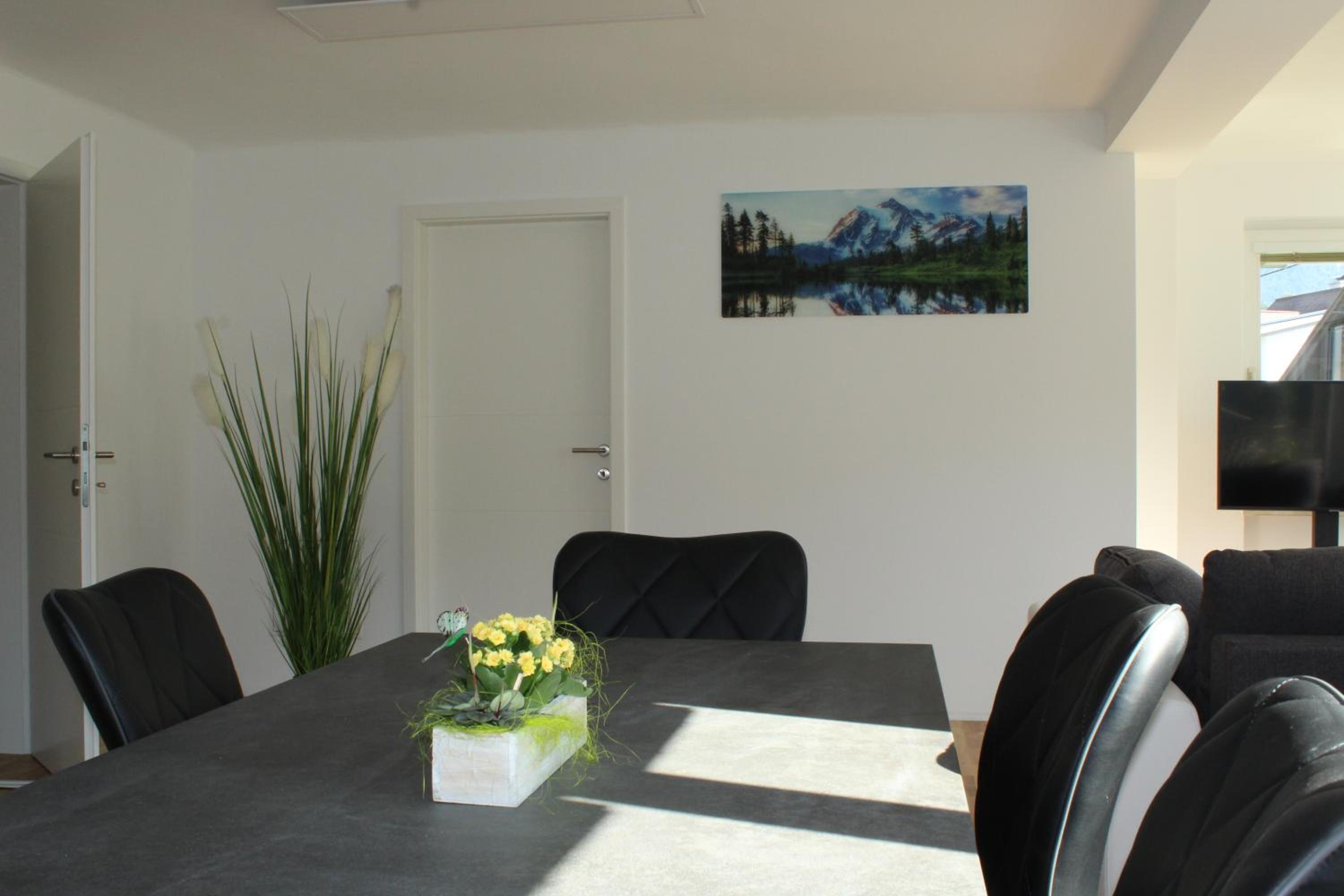 Moderne Ferienwohnung mit Bergblick