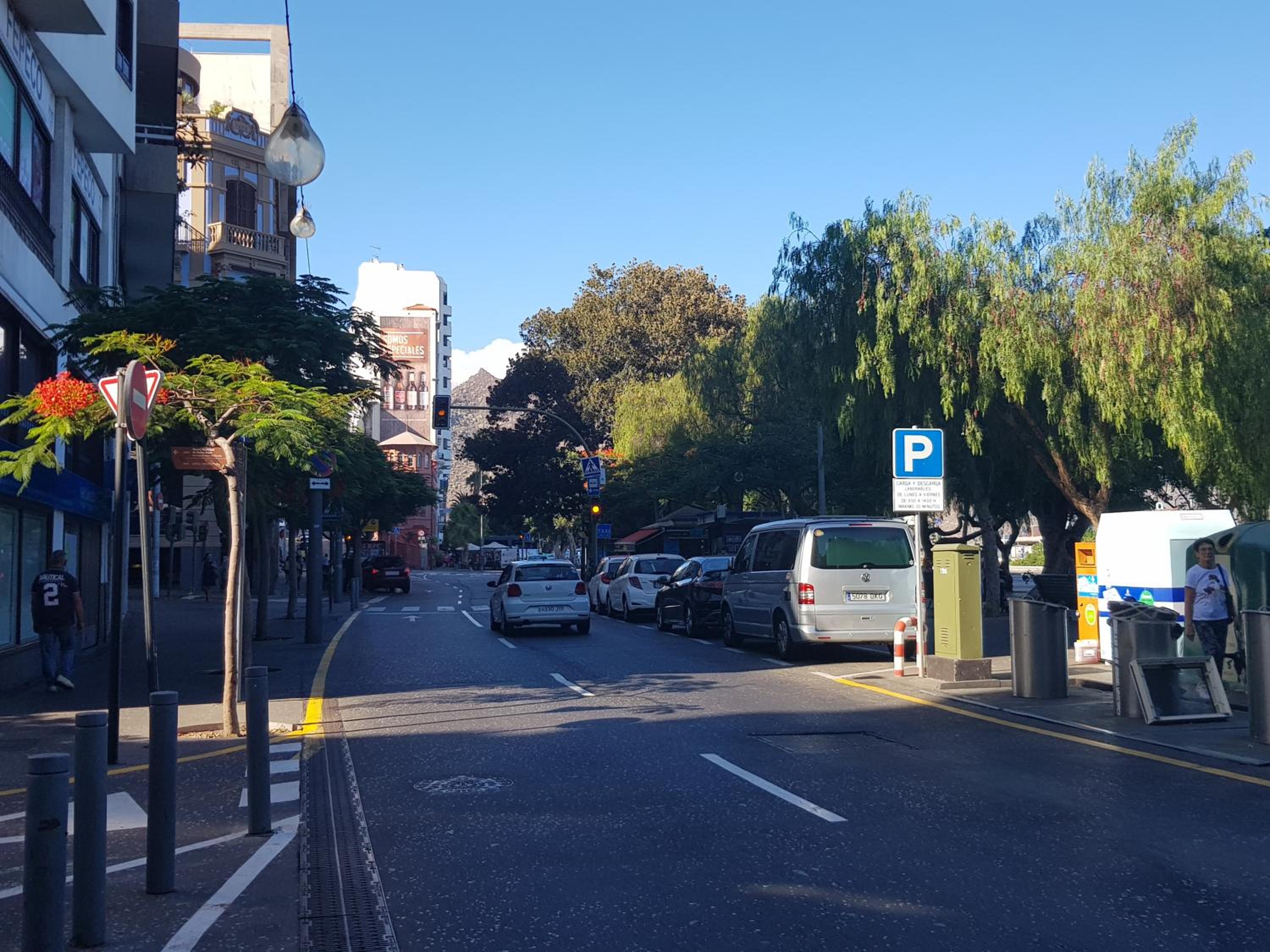 3 Bedroom Apartment in Santa Cruz at Plaza España. view 2