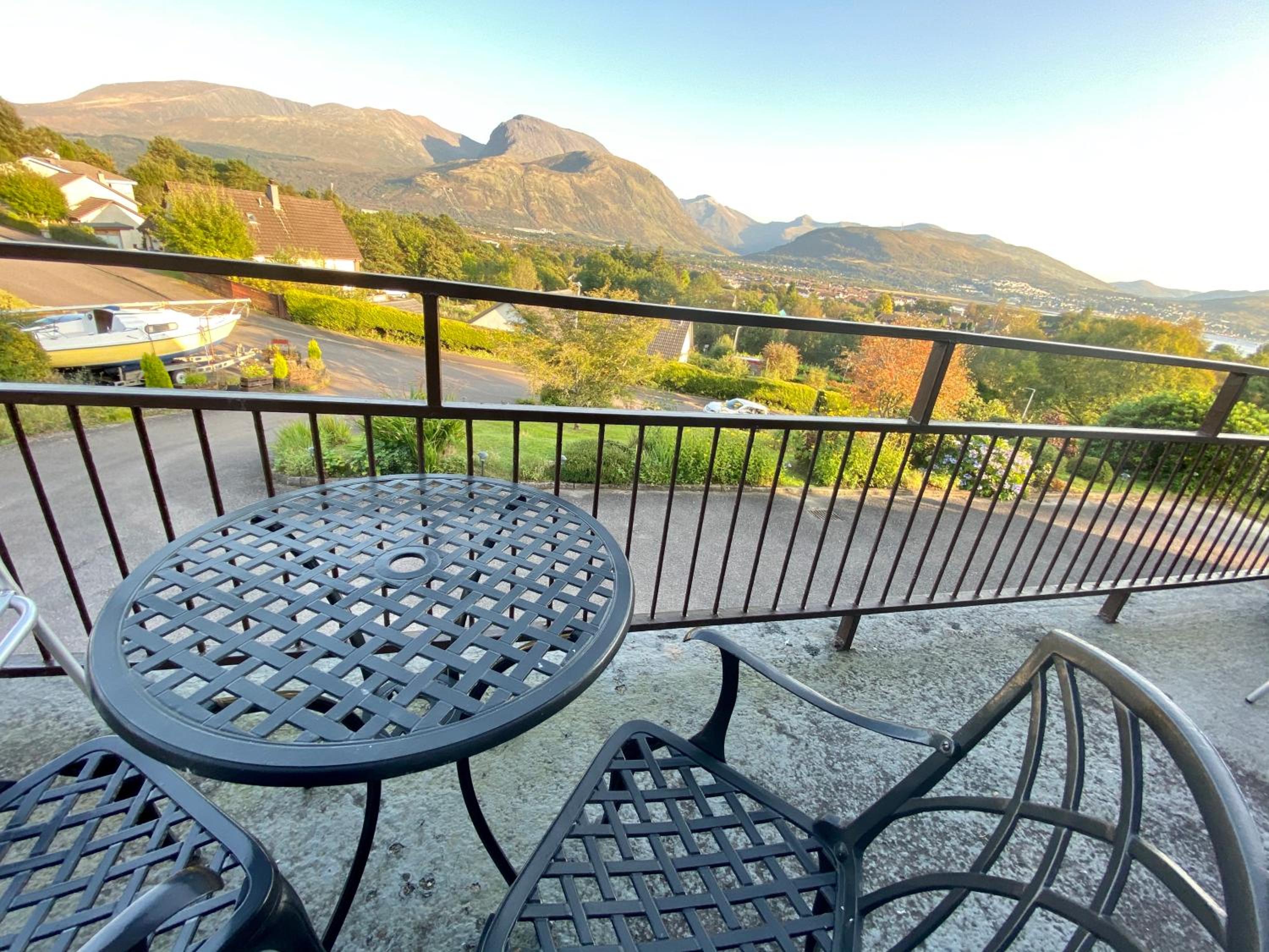 Highland Self Catering Retreat With Stunning Views view 3