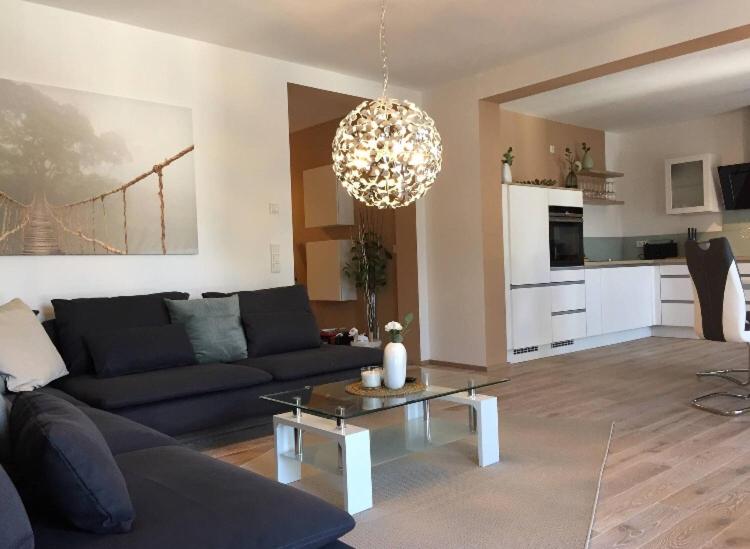 Koblenz Süd exklusive und zentrale Designer Wohnung view 5