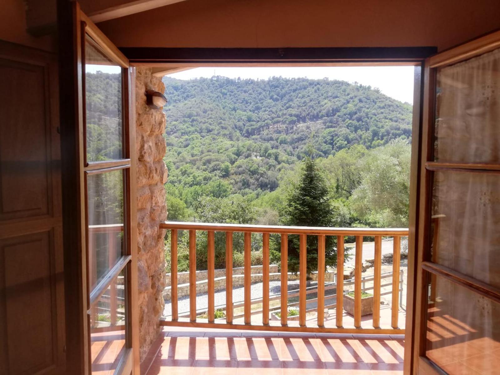Casa Rural Can Met view 3