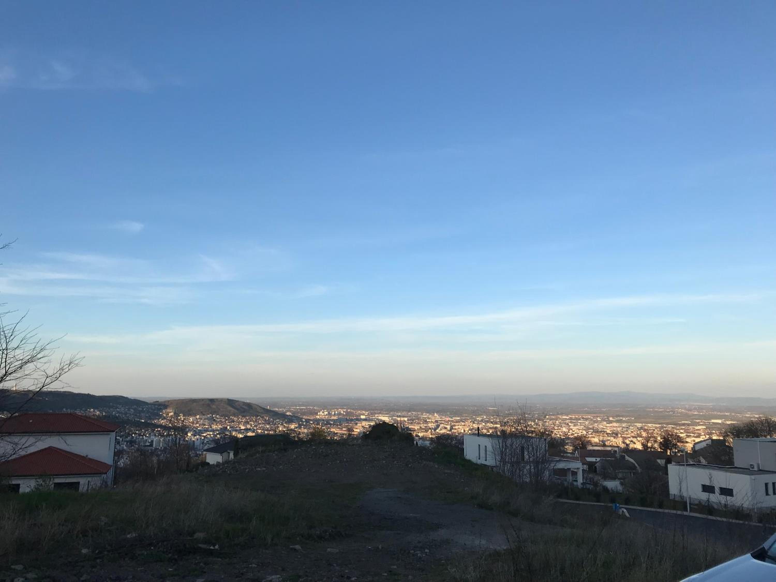 Villa ROYAT view 3