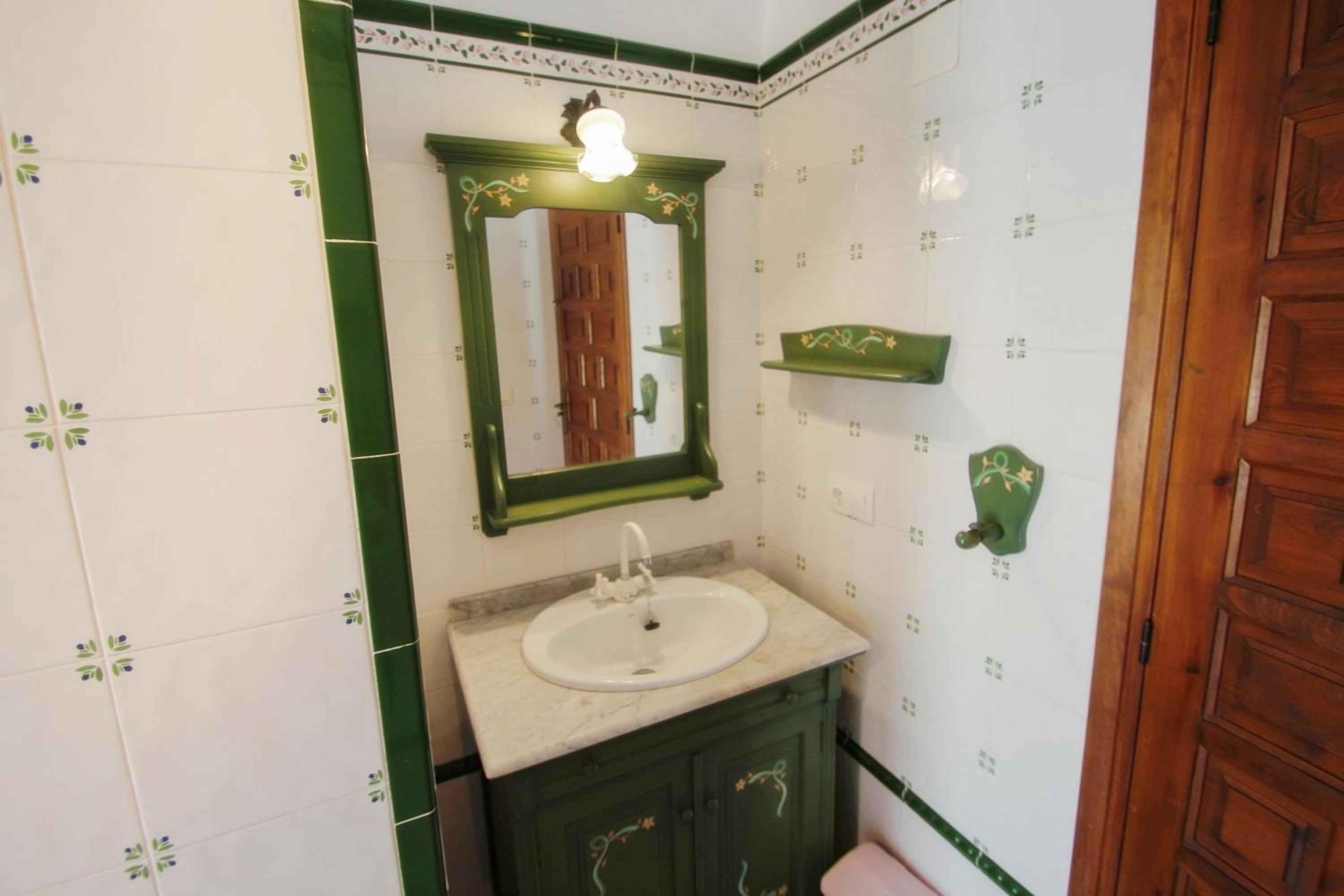 Photo 29