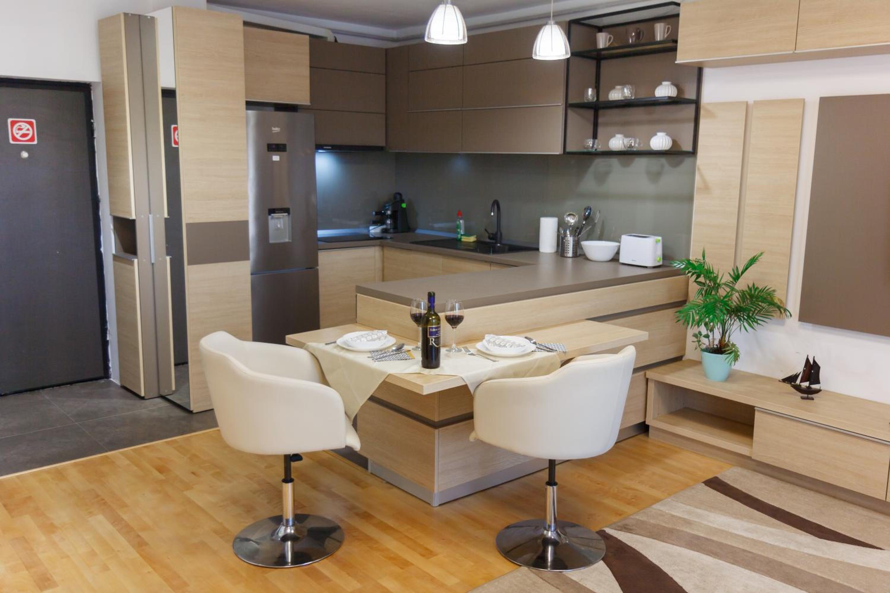 Presecan One Room Apartment with view view 3