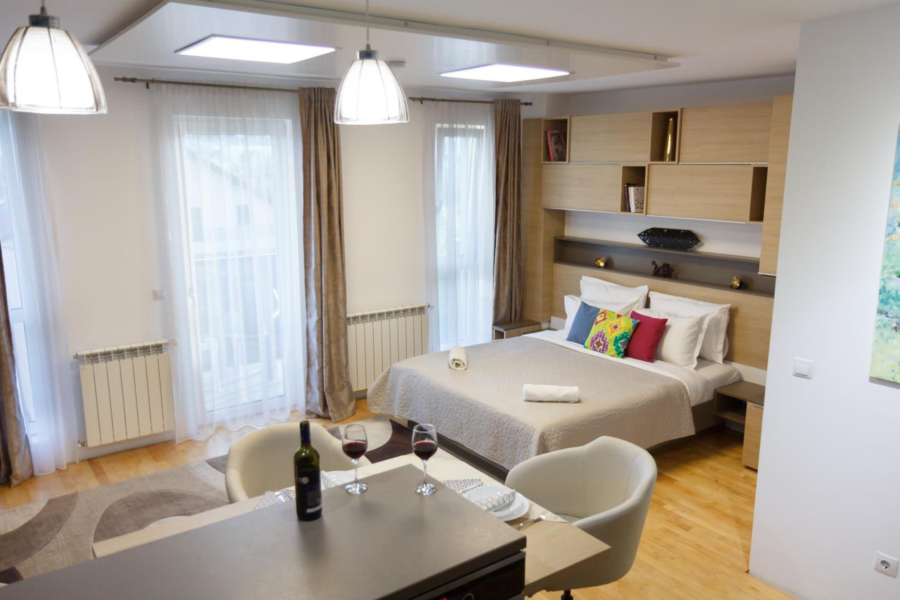 Presecan One Room Apartment with view view 2