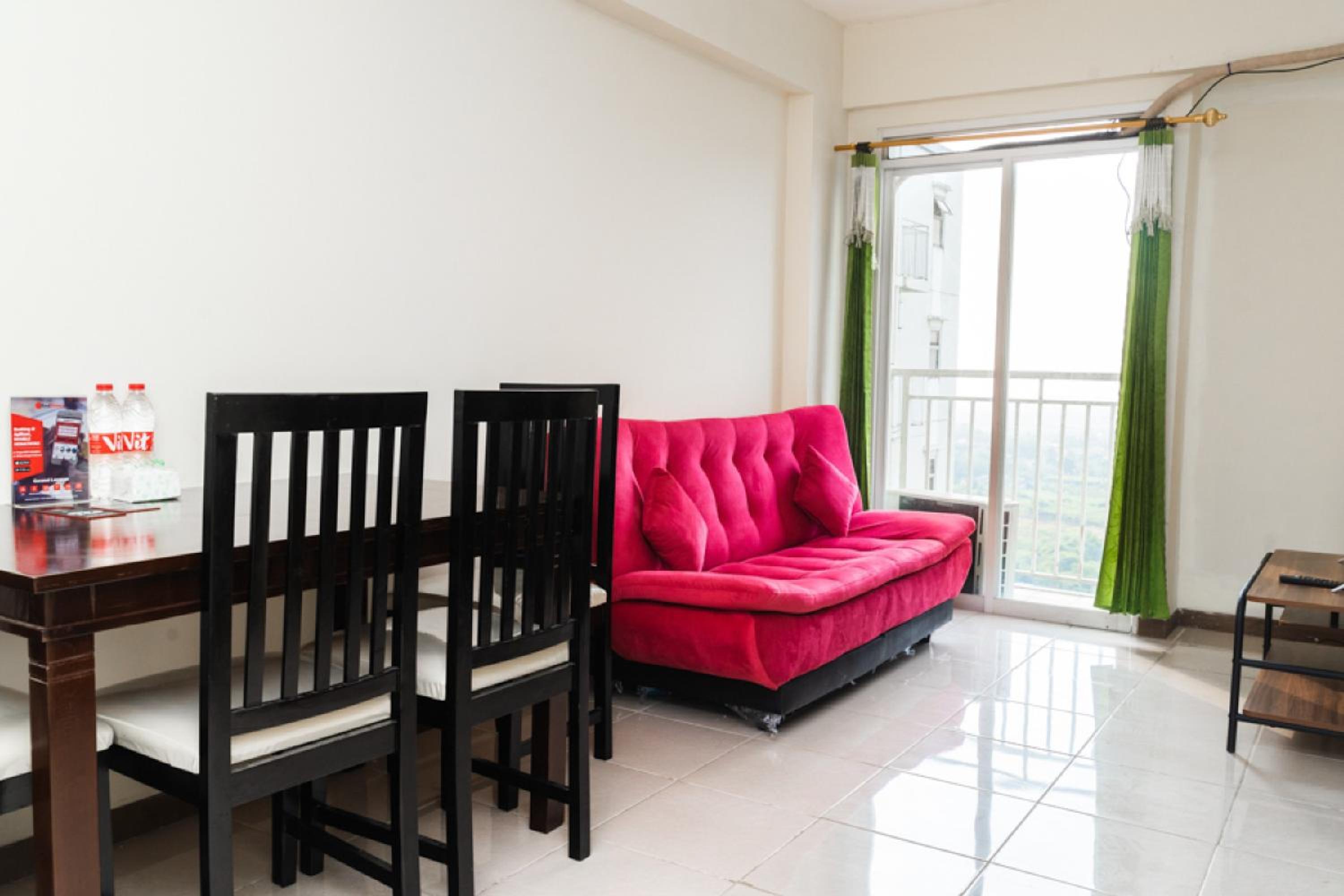 RedDoorz Apartment at Bogor Valley, Bogor - 18