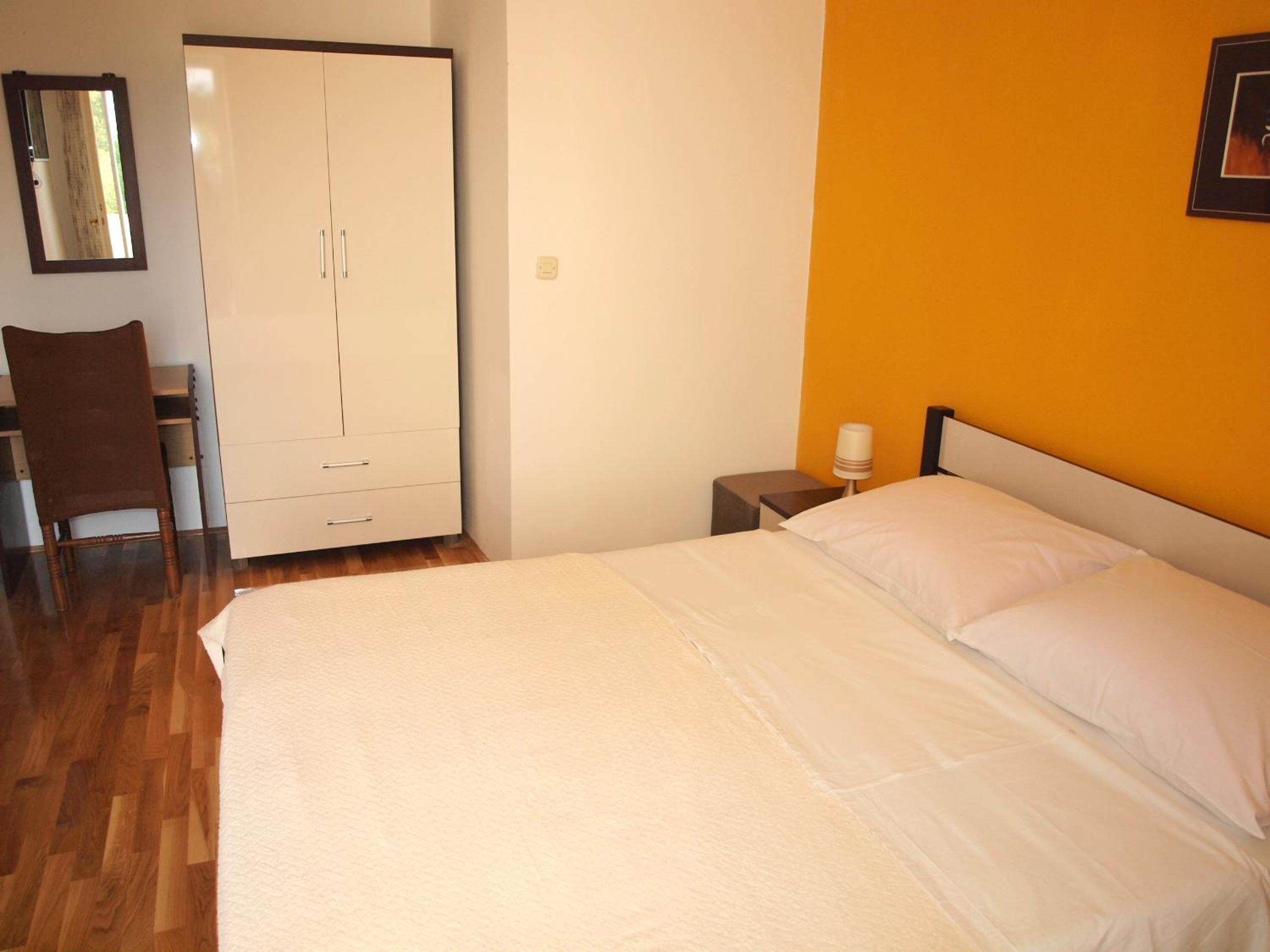 Ana Guest House