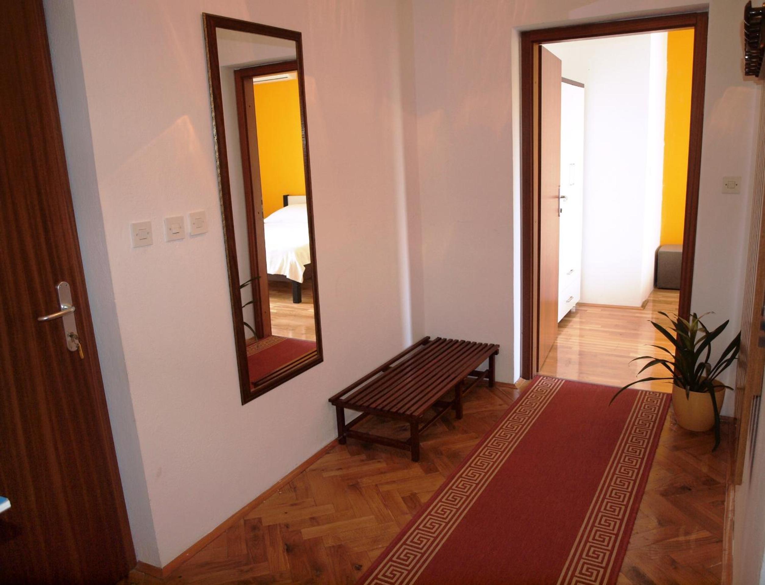 Ana Guest House