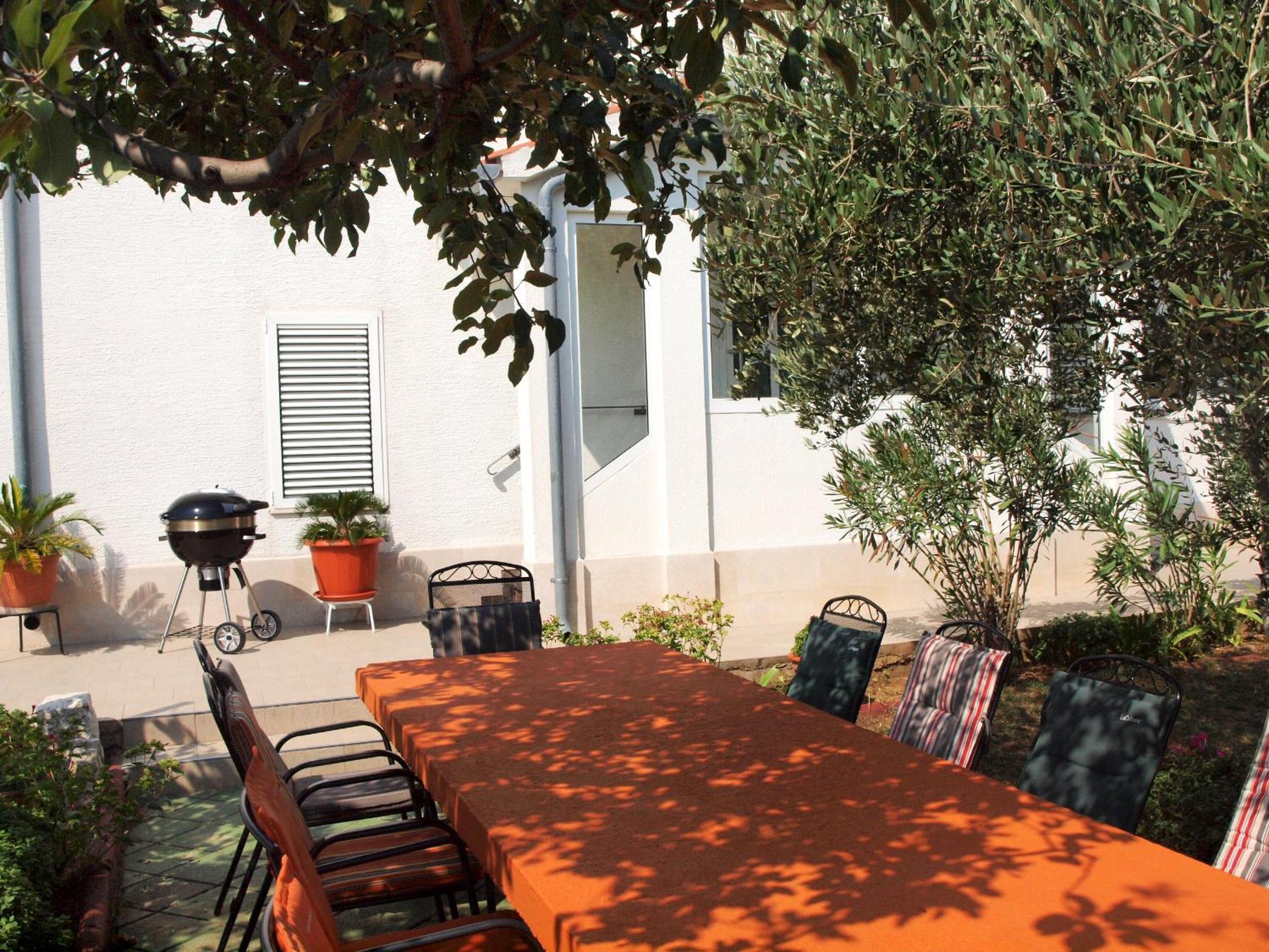 Ana Guest House