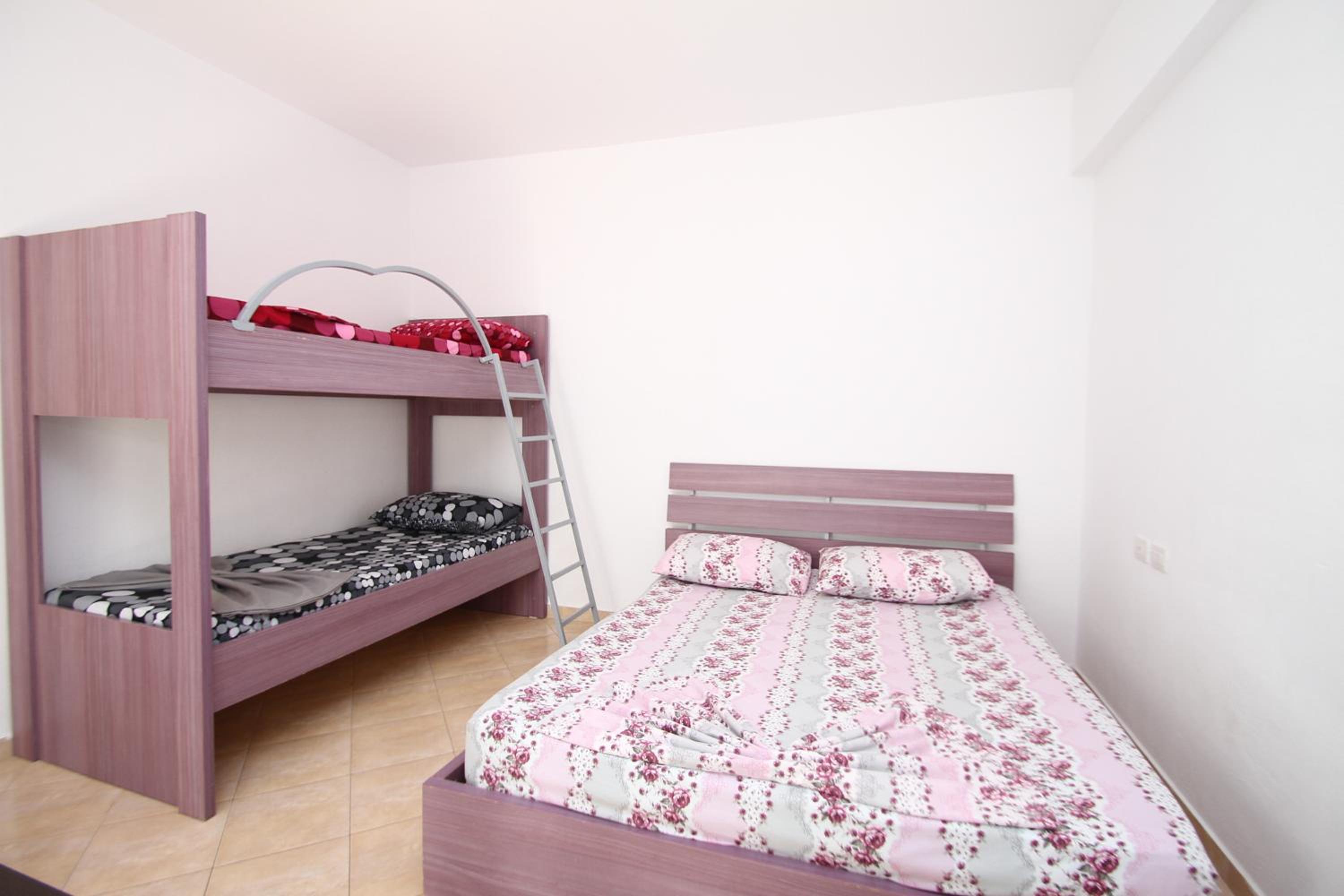 Sea View Marina Apartment Vlore
