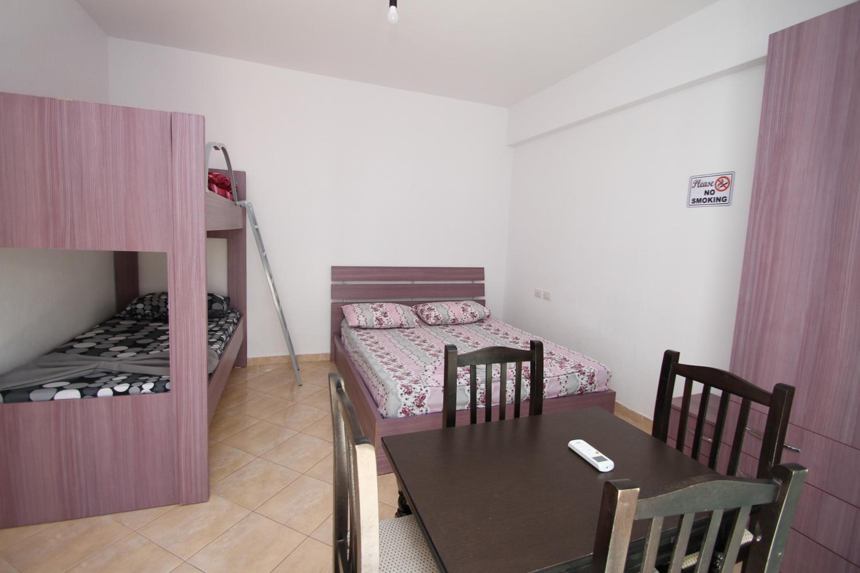 Sea View Marina Apartment Vlore